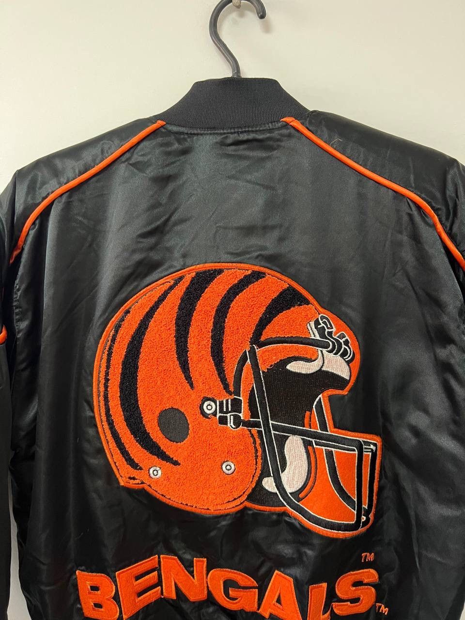 Other Vintage 90s Cincinnati Bengals Bomber Jacket Nfl Campri S/M Size US M / EU 48-50 / 2 - 9 Thumbnail