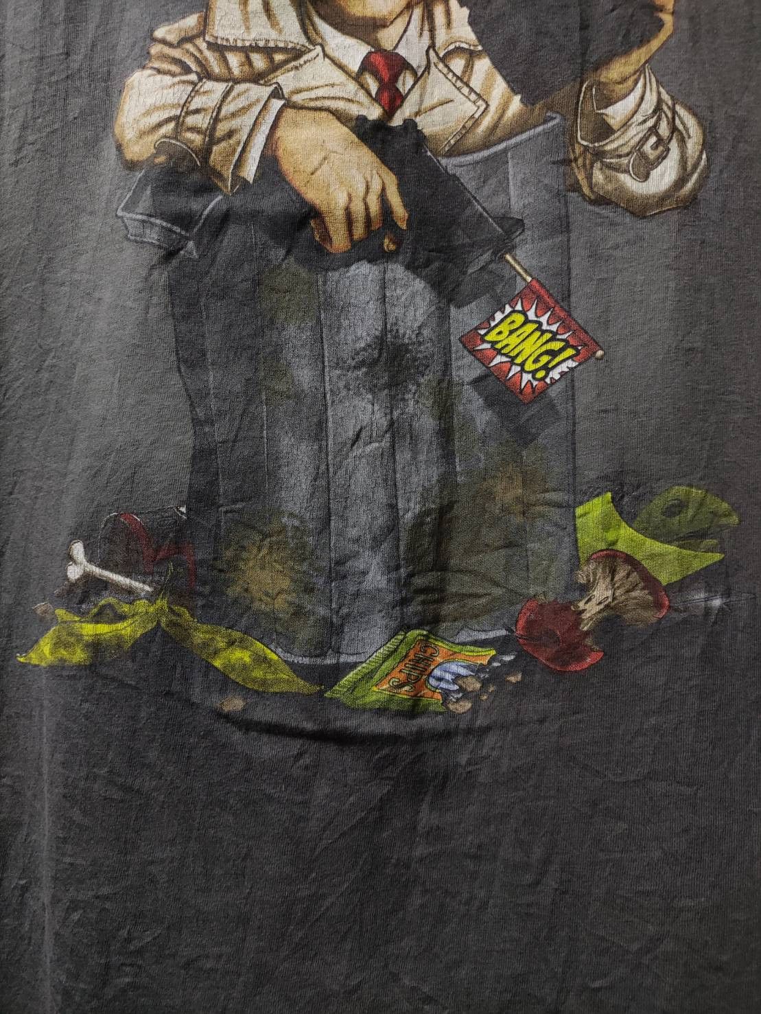POP MAGAZINE Mad Magazine x Spy Museum " Spy E Neuman " Exclusive T-Shirt Size US XL / EU 56 / 4 - 4 Thumbnail