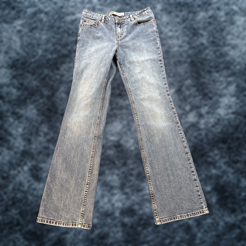 Lee VINTAGE Lee Jeans Bootcut Womens 30x30 Mid Rise Medium Wash Blue Embroidered 30 in Inseam Womens Mens? Size 30" / US 8 / IT 44 - 1 Thumbnail