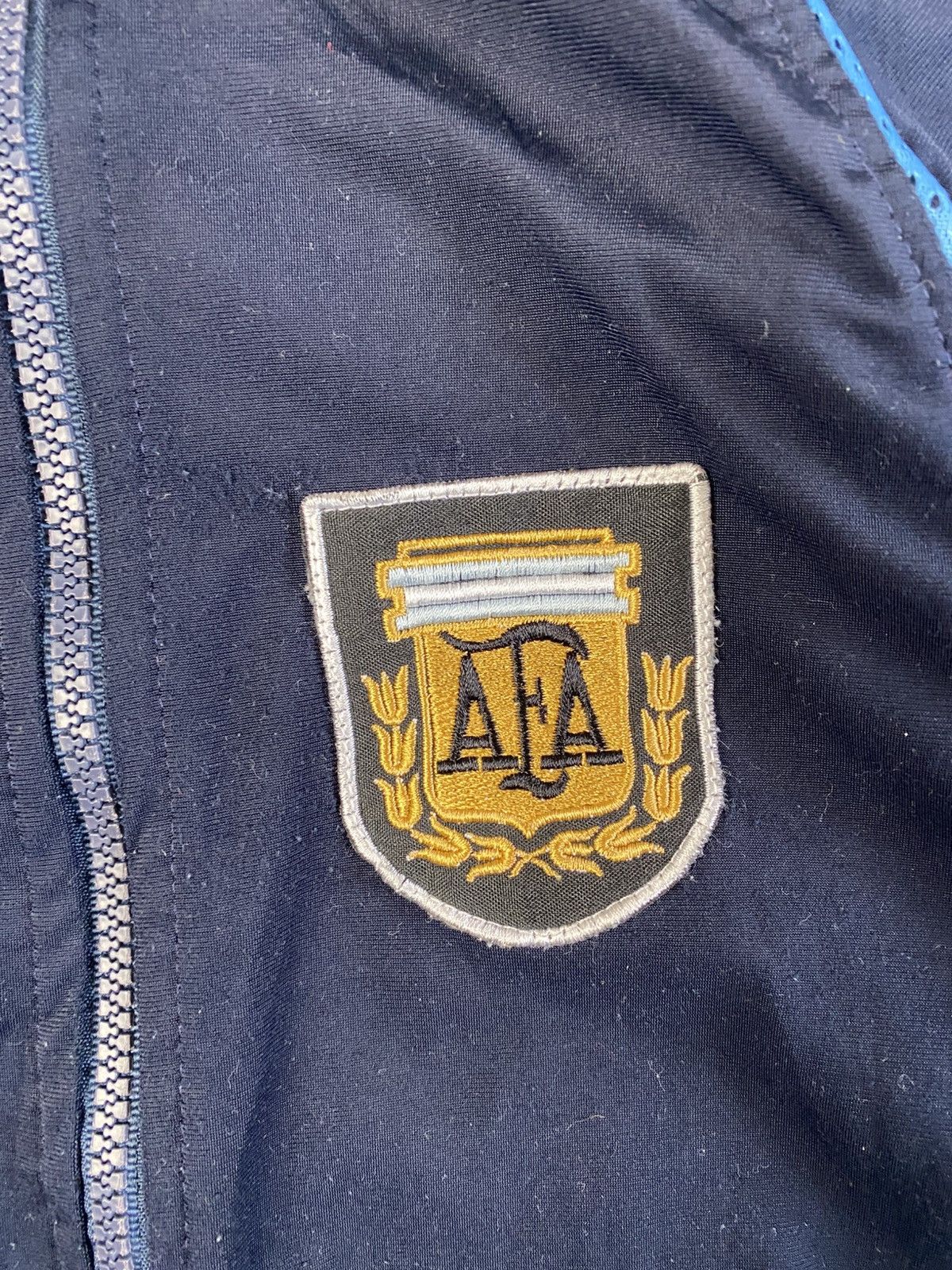 Adidas Vintage Adidas Argentine National Team Football Jacket Size US M / EU 48-50 / 2 - 3 Thumbnail