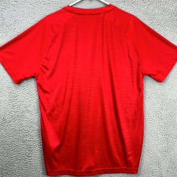 Vintage Ohio State Buckeyes T-Shirt Pro Edge Mens Large Red NFL Short Sleeve Crew Neck Polyester Breathable One Solid Vintage No Size US L / EU 52-54 / 3 - 2 Thumbnail