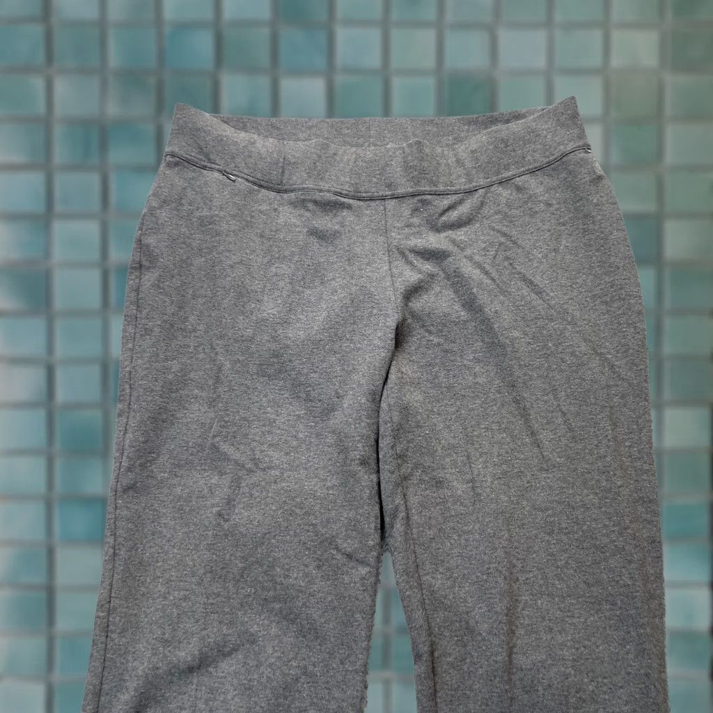 Lands' End Item Specifications: Closure: Stand Collar Size 40" / US 18 - 1 Thumbnail