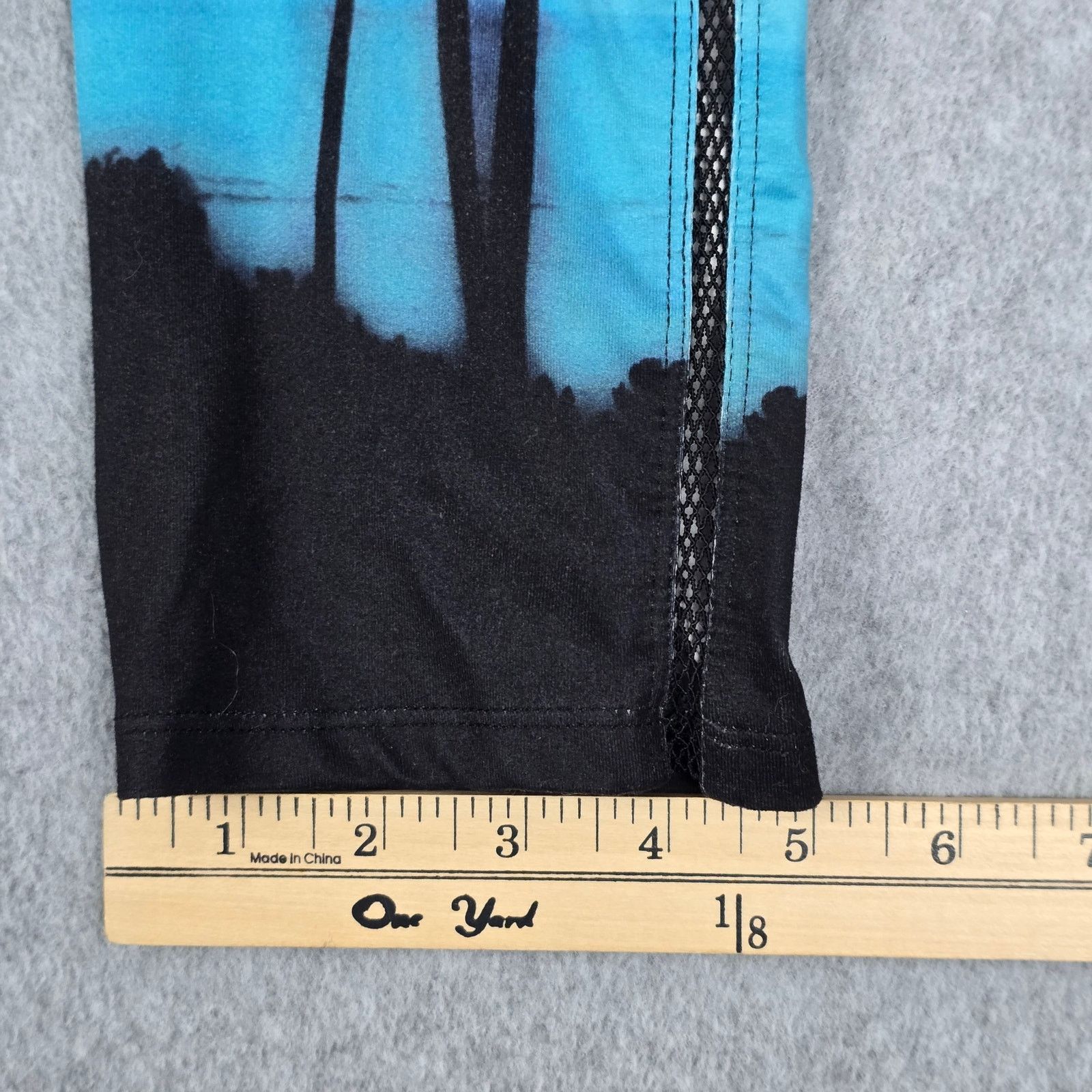 Betsey Johnson Betsey Johnson Medium Crop Leggings Palm Tree Black Blue Size 28" / US 6 / IT 42 - 14 Thumbnail