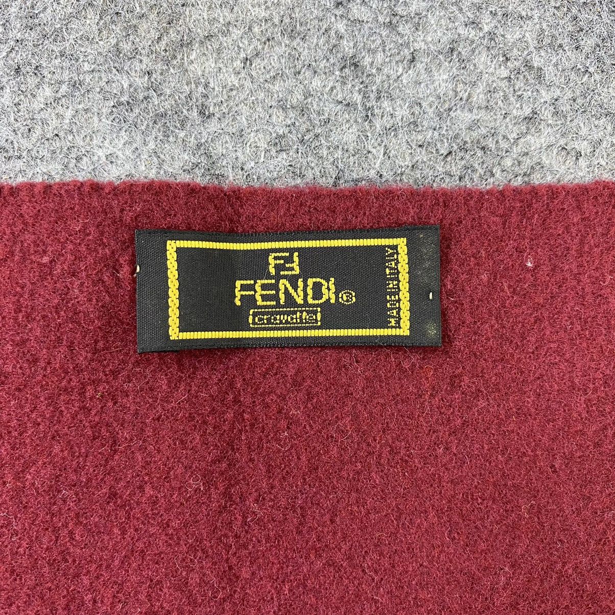 Fendi Muffler / Scarf / Neckwear -T1321