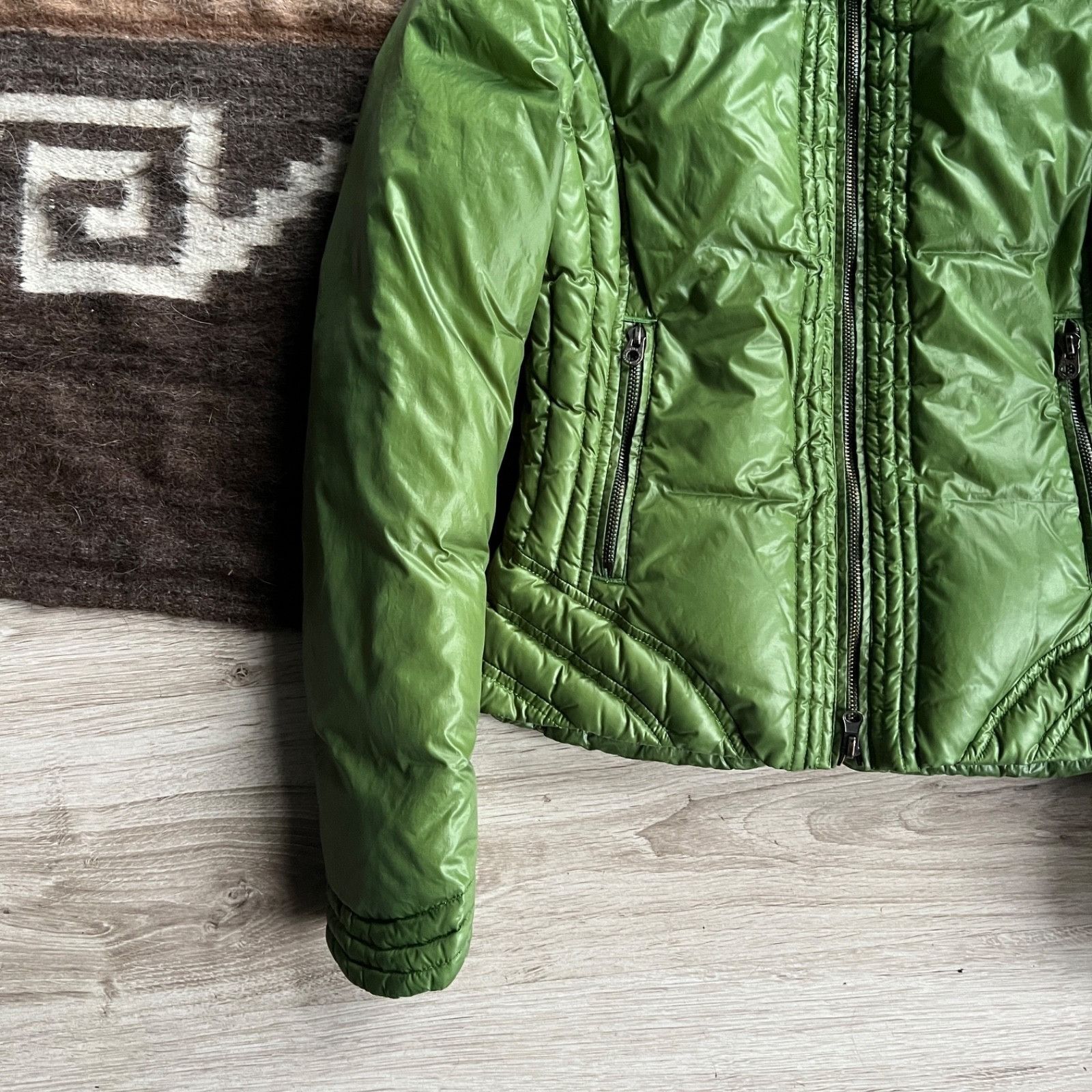 Armani Armani Jeans Vintage Shiny Nylon Down Puffer Jacket 9586AC Size L / US 10 / IT 46 - 9 Thumbnail