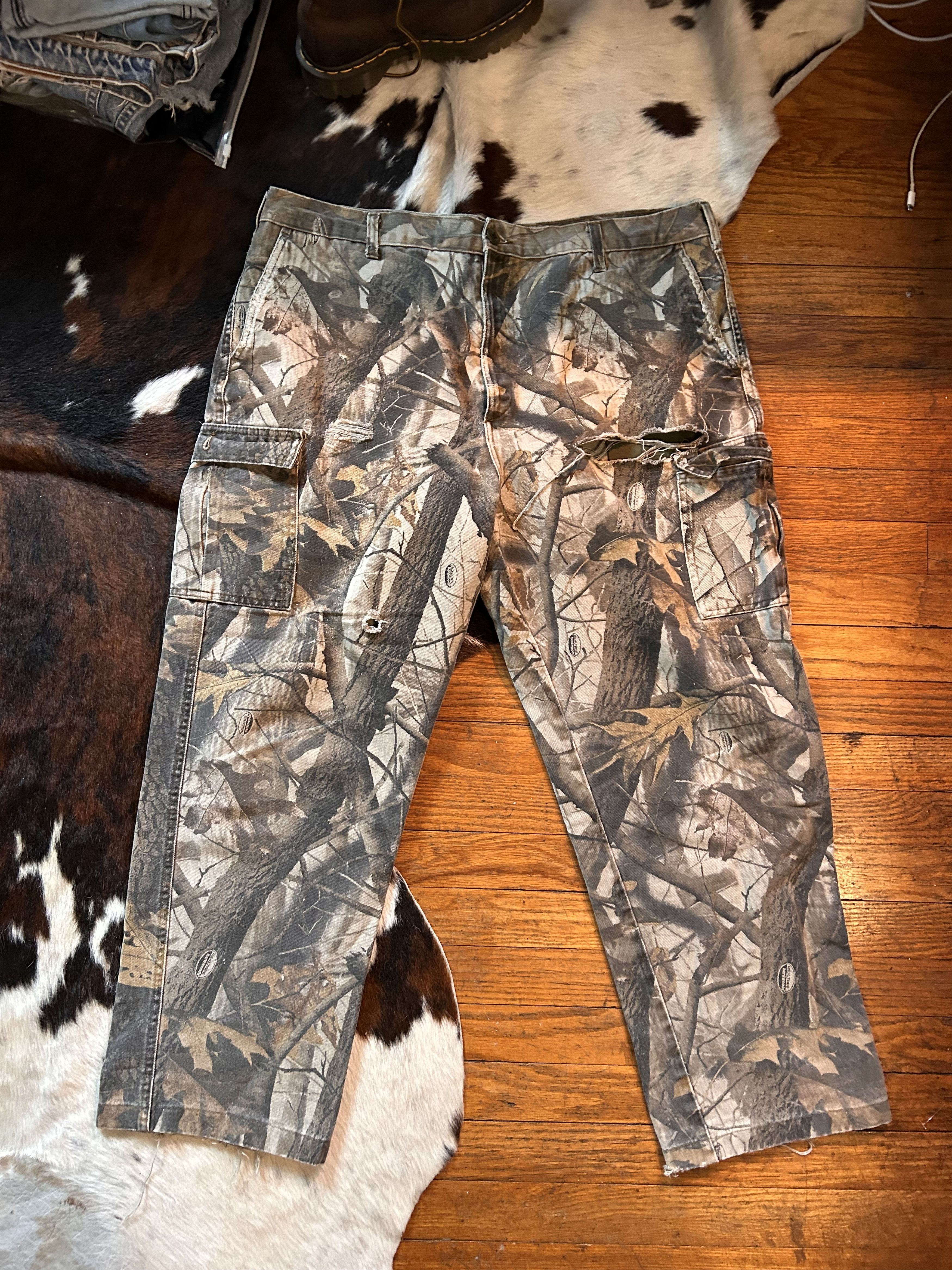 Realtree Realtree Ranger Camo Distressed/Ripped Cargo Pants Size US 38 / EU 54 - 1 Thumbnail