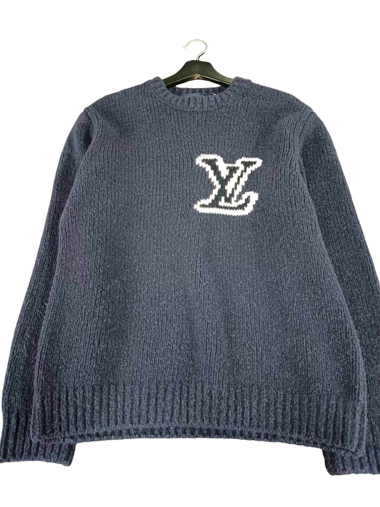 Louis Vuitton Louis Vuitton Big Logo Textured Knit Sweater L Size US L / EU 52-54 / 3 - 1 Thumbnail