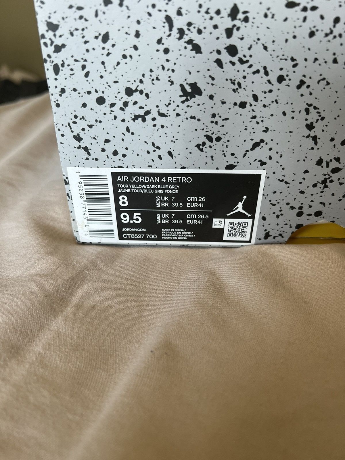 Jordan Brand × Nike Jordan 4 “Lighting” Size US 8 / EU 41 - 5 Thumbnail