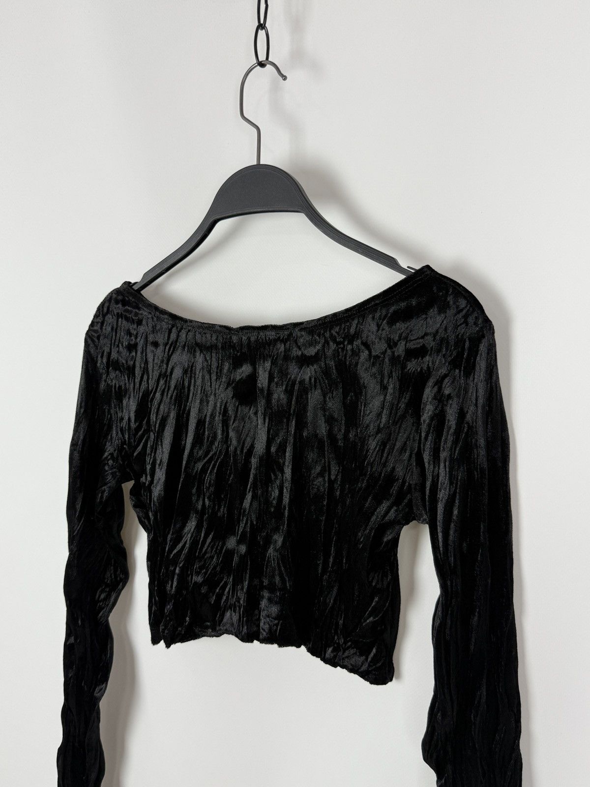 Killstar Killstar Black Crinkled Velour Crop Top M Gothic Grunge Size M / US 6-8 / IT 42-44 - 8 Thumbnail