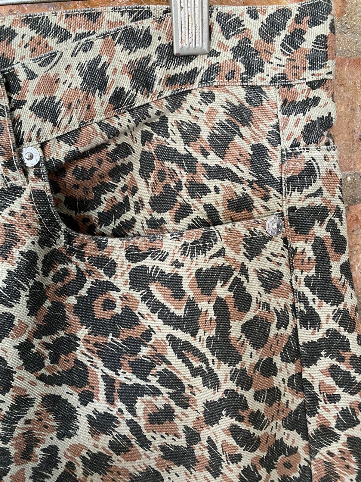A.P.C. × Japanese Brand 2000s APC Tiger stripe Camo crop pants Size US 32 / EU 48 - 5 Thumbnail