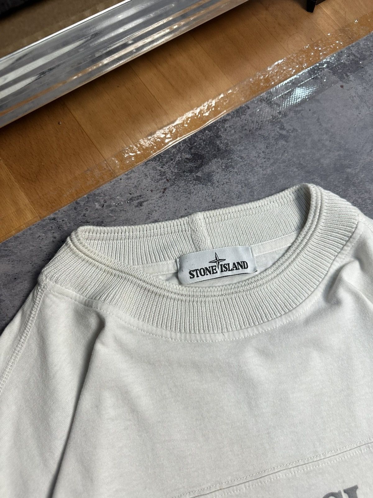 Stone Island Stone Island Reflective logo t-shirt Size US XL / EU 56 / 4 - 5 Thumbnail
