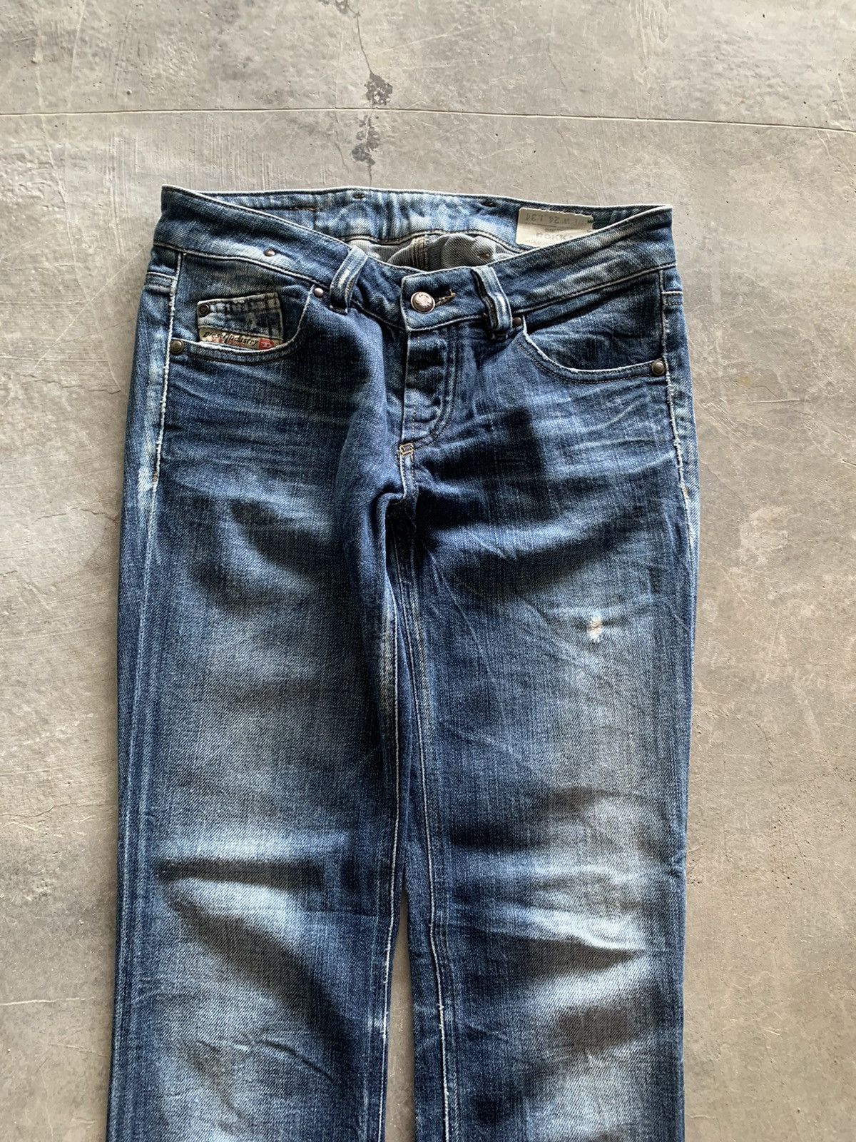 Designer × Diesel vintage diesel jeans season faded washed studded backpocket Size US 29 - 3 Thumbnail