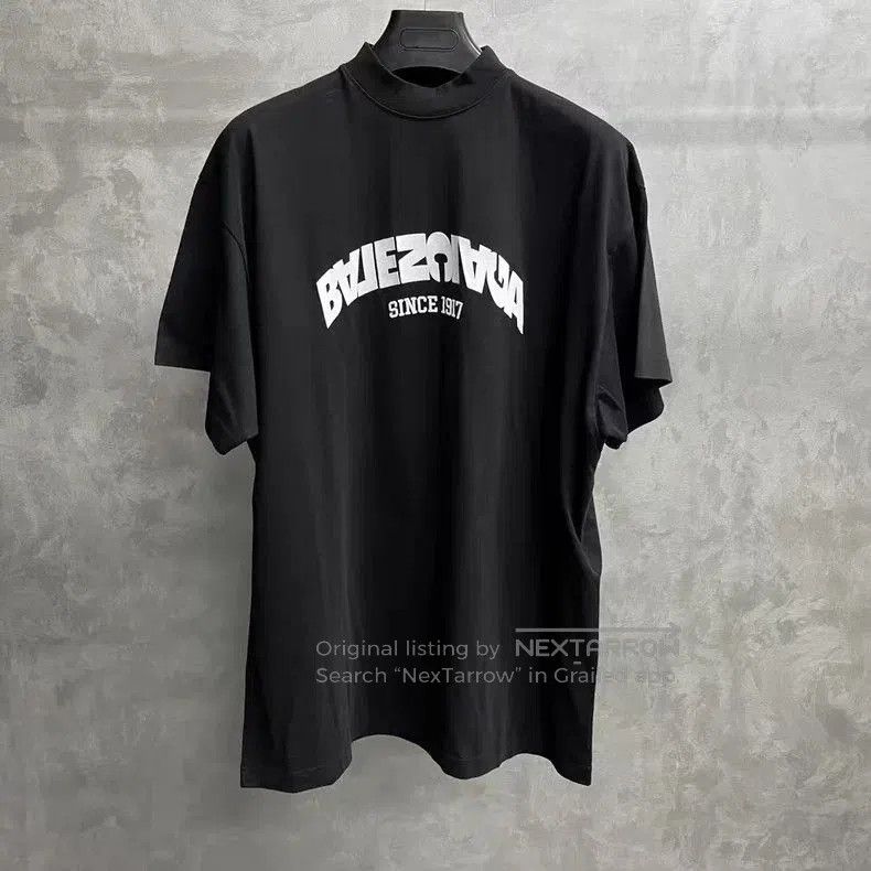 Balenciaga Balenciaga Black Reversed Logo T-shirt. Size US S / EU 44-46 / 1 - 1 Thumbnail