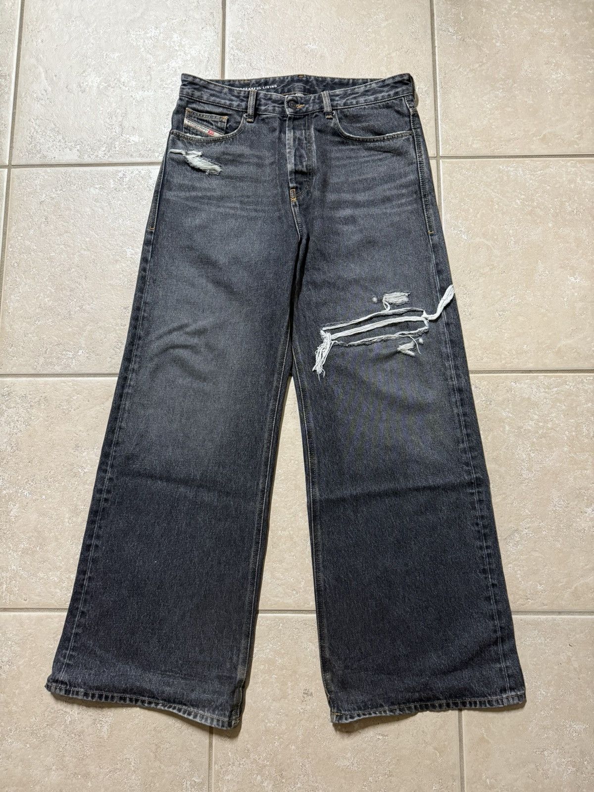DIESEL / D-RISE L.30 / サイズ28 メンズ デニム ルーズ ストレート D-RISE L.30（デニムパンツ