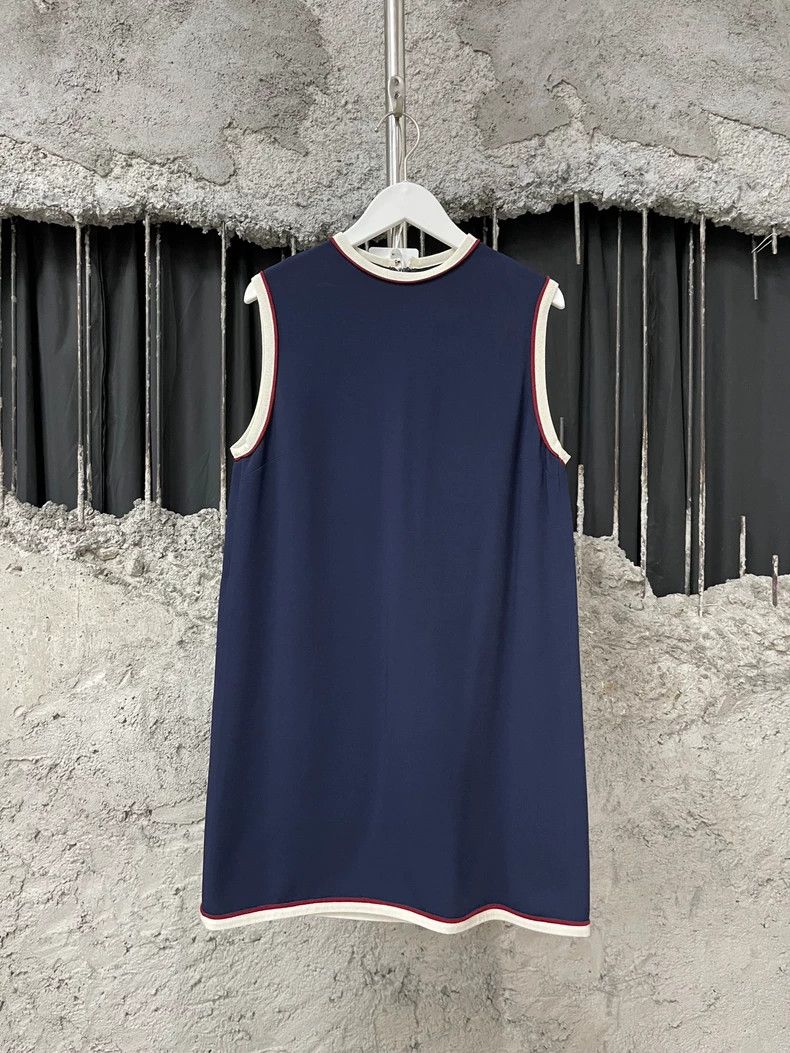 Gucci GucciDress 2503-Nextarrow Size XS / US 0-2 / IT 36-38 - 1 Thumbnail