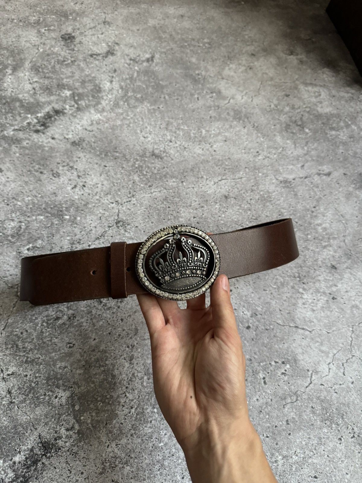Vintage Vintage Y2K Crown leather avant garde belt Size ONE SIZE - 2 Thumbnail