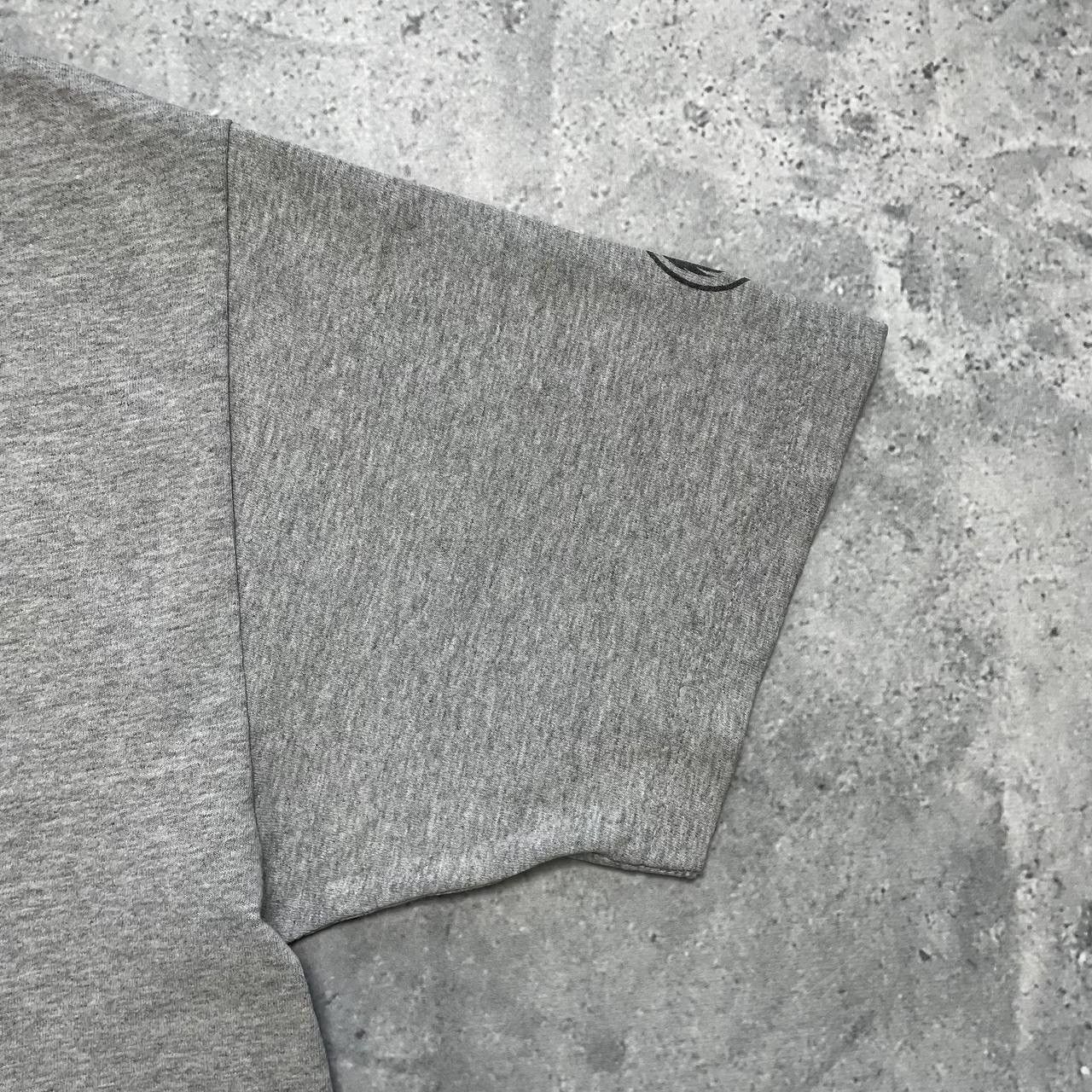 Vintage Vintage 2000s Dragon Skateboard T Shirt Gray Size L/XL Size US L / EU 52-54 / 3 - 12 Thumbnail
