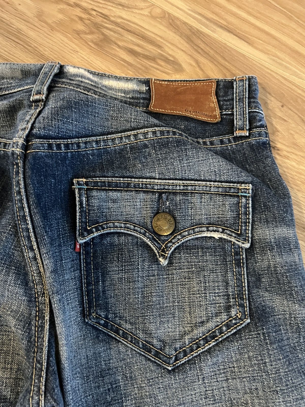 Levi's Vintage Levi Sky Blue Selvedge Denim 501XX Made in Japan Size US 30 / EU 46 - 7 Thumbnail