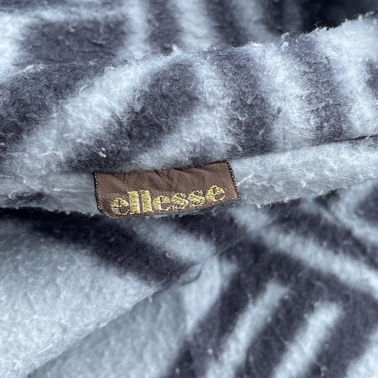 Ellesse × Goldwin × Vintage 🇯🇵 VINTAGE ESTIVO RUSH FULL PRINT FLEECE LONG SLEEVE SWEATER Size US S / EU 44-46 / 1 - 11 Thumbnail