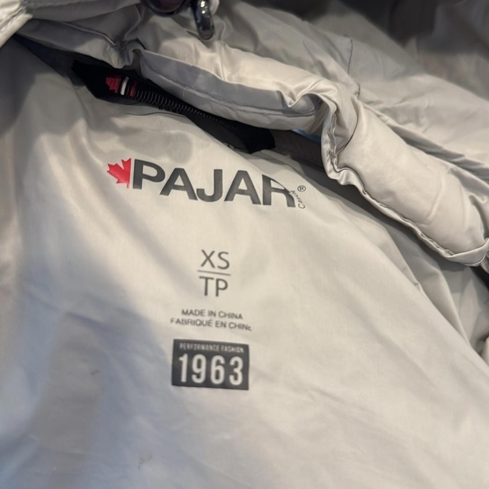Pajar PAJAR Women's Cort Fixed Hood Puffer Jacket Size XS / US 0-2 / IT 36-38 - 8 Thumbnail