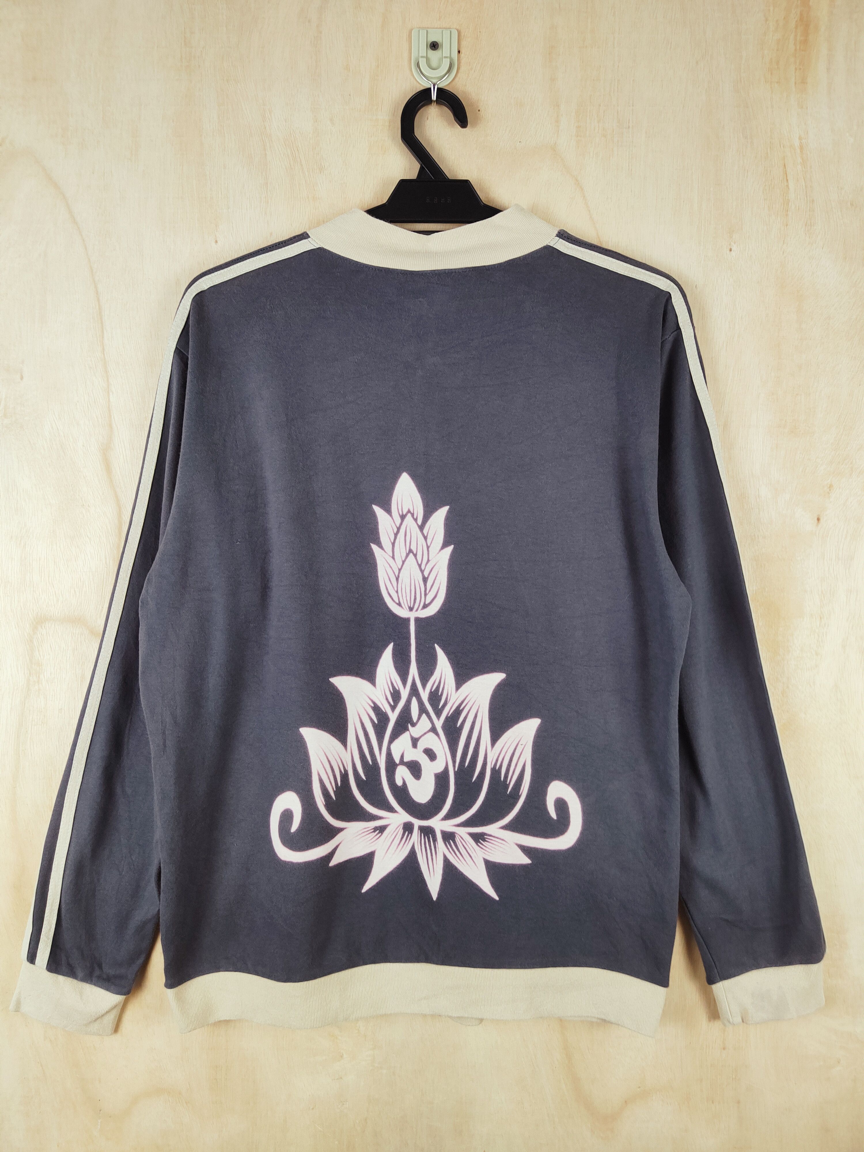 Japanese Brand Marai Dark tulip thai flower vintage Gray Sweaters #S2594 Size L / US 10 / IT 46 - 1 Thumbnail