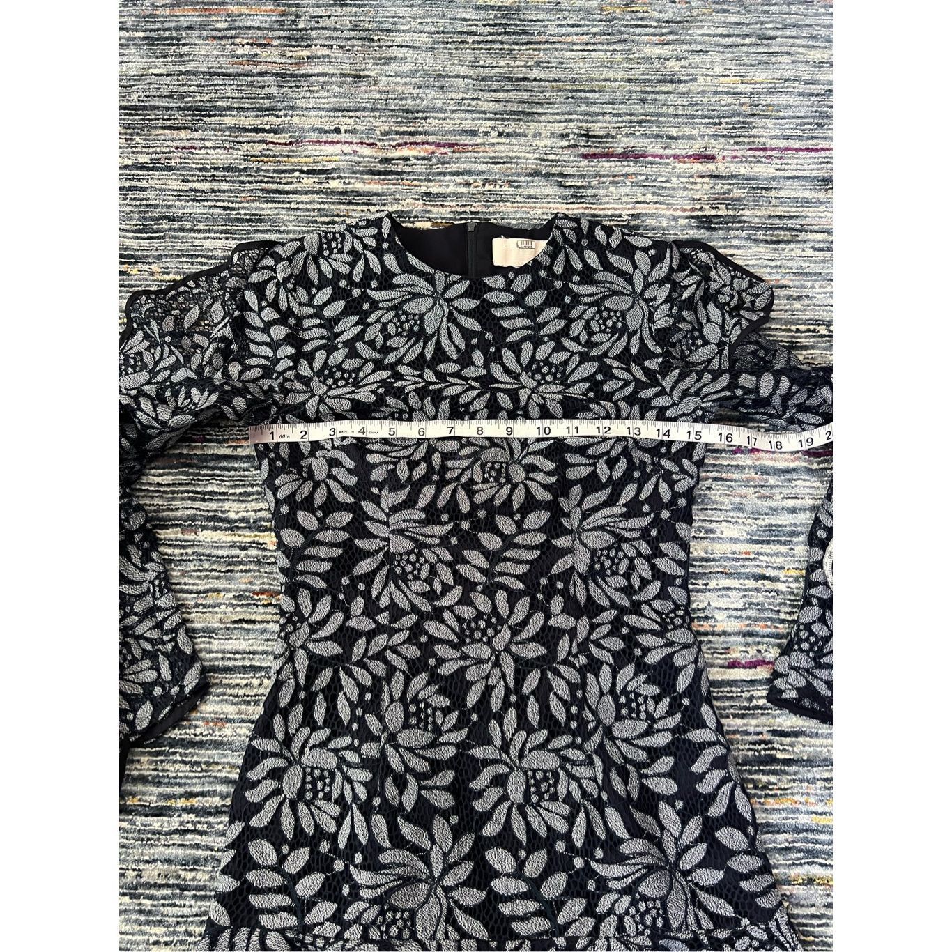 Other Keepsake Women's Engage Lace Long Sleeve Dress size XS Size XS / US 0-2 / IT 36-38 - 5 Thumbnail