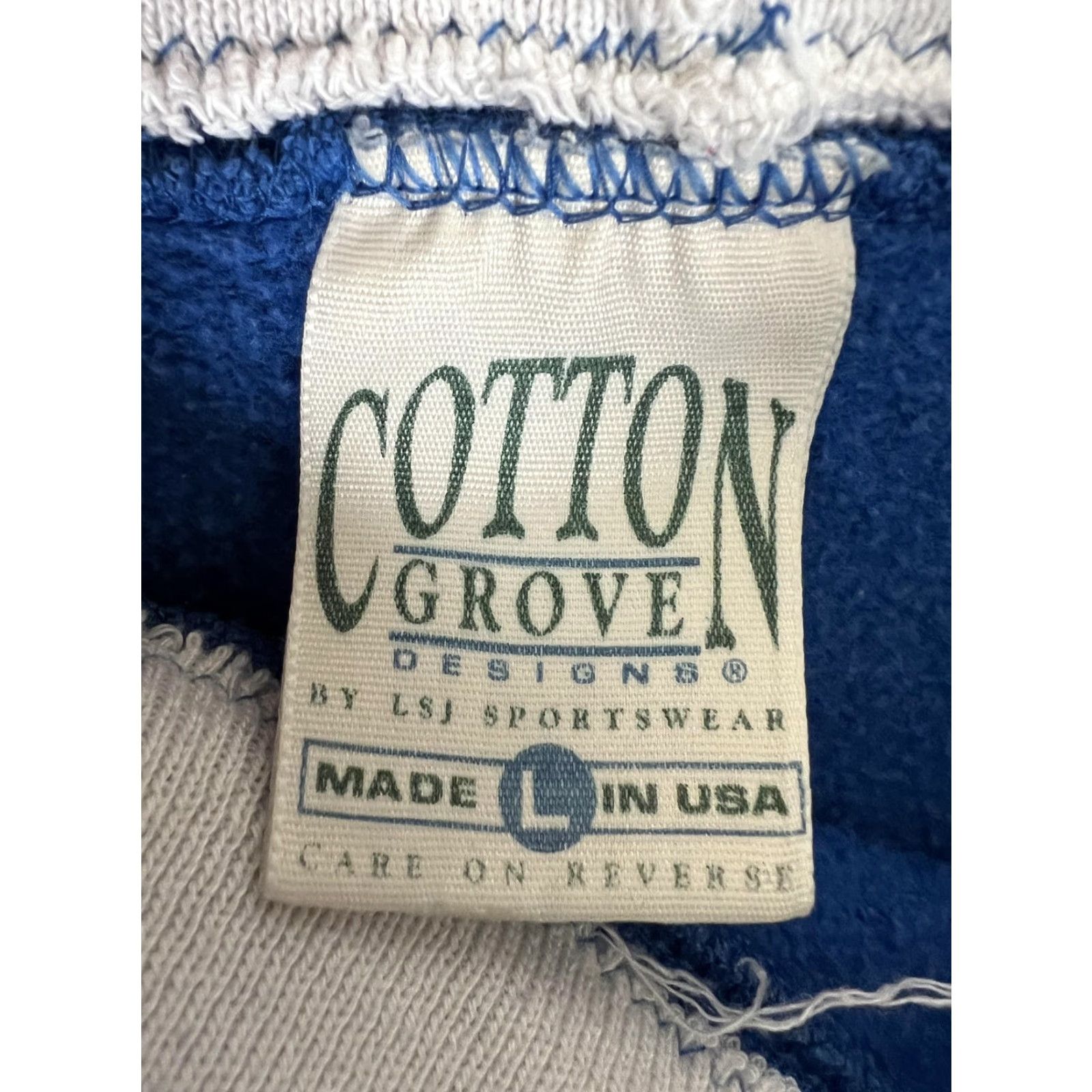 Vintage VINTAGE Cotton Grove Designs Rabbit Snow Globe Christmas Mock Neck Fleece Sweater Womens Large Blue Holiday Graphic Print Pullover Sweater Size L / US 10 / IT 46 - 5 Thumbnail