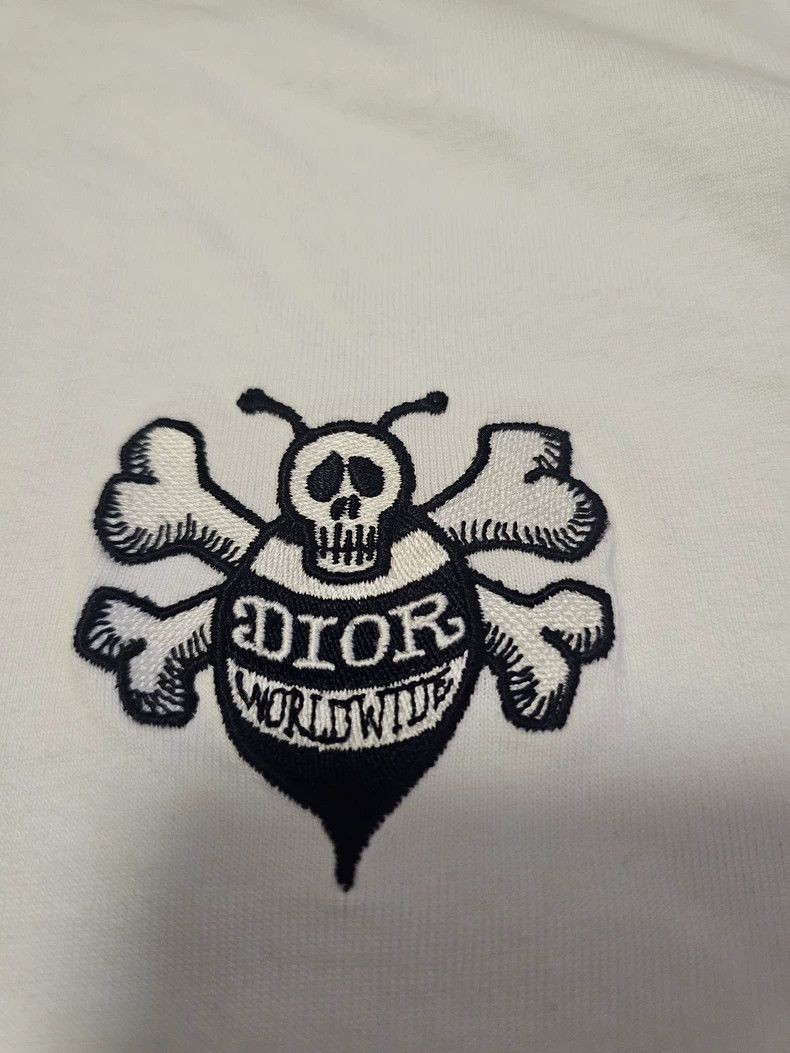 Dior DiorWhite bee T-shirt 2503-Nextarrow Size US XS / EU 42 / 0 - 2 Thumbnail