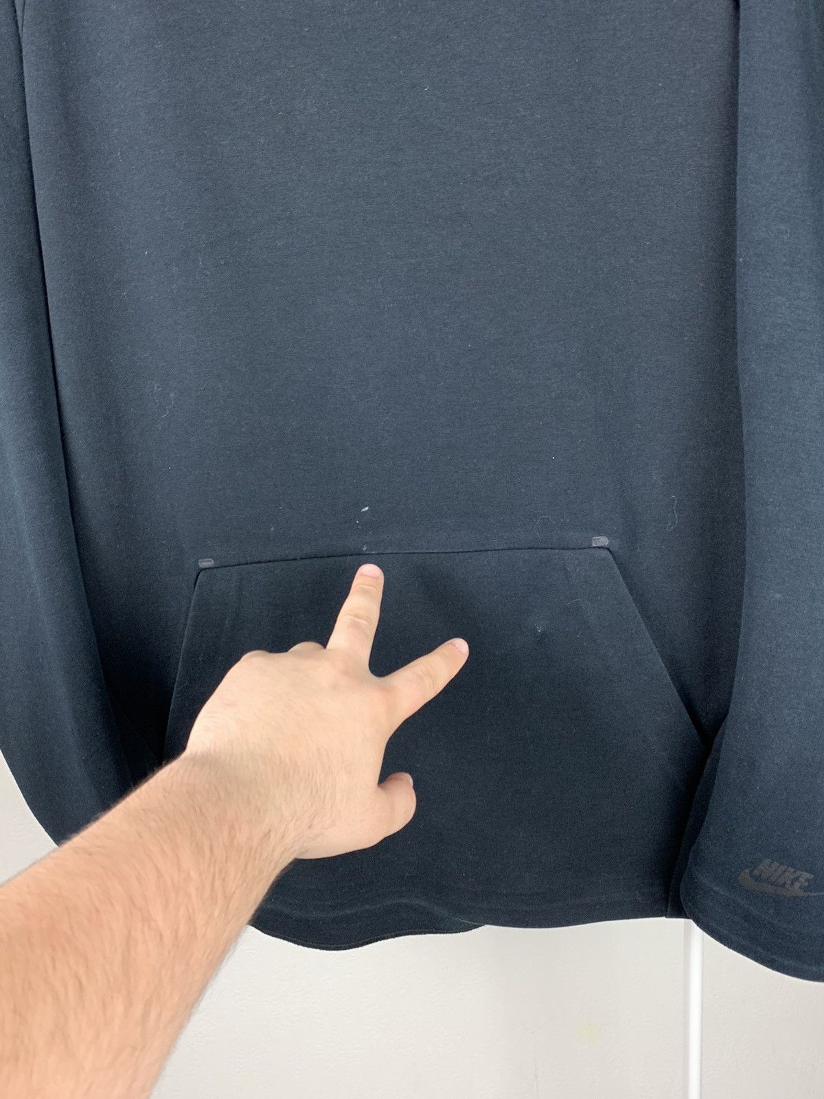 Nike Nike Tech Fleece Black Sweatshirt Size L Size US L / EU 52-54 / 3 - 4 Thumbnail