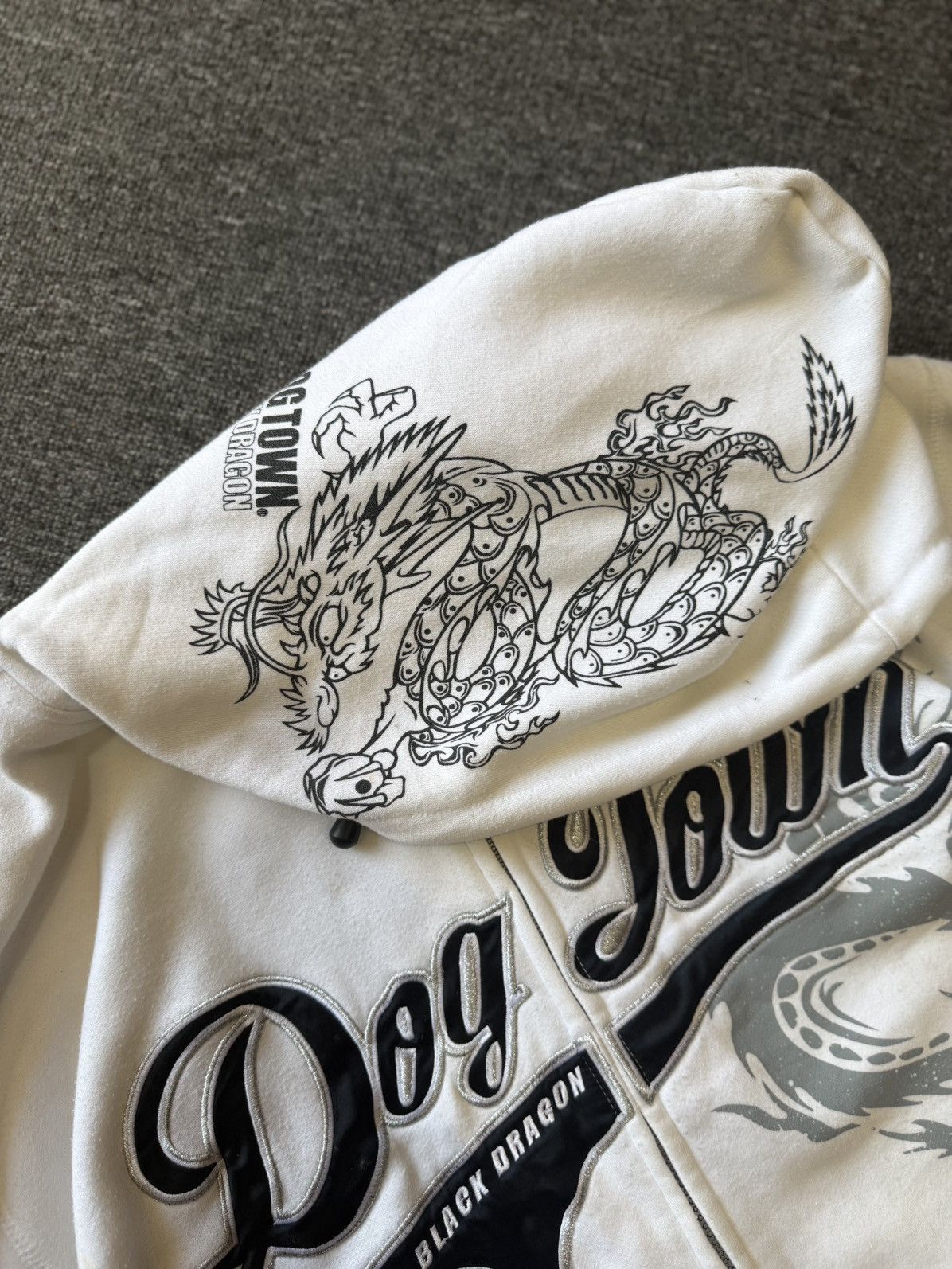 Dogtown Dogtown Dragon Design Full Zip Hoodie Size US XXL / EU 58 / 5 - 3 Thumbnail
