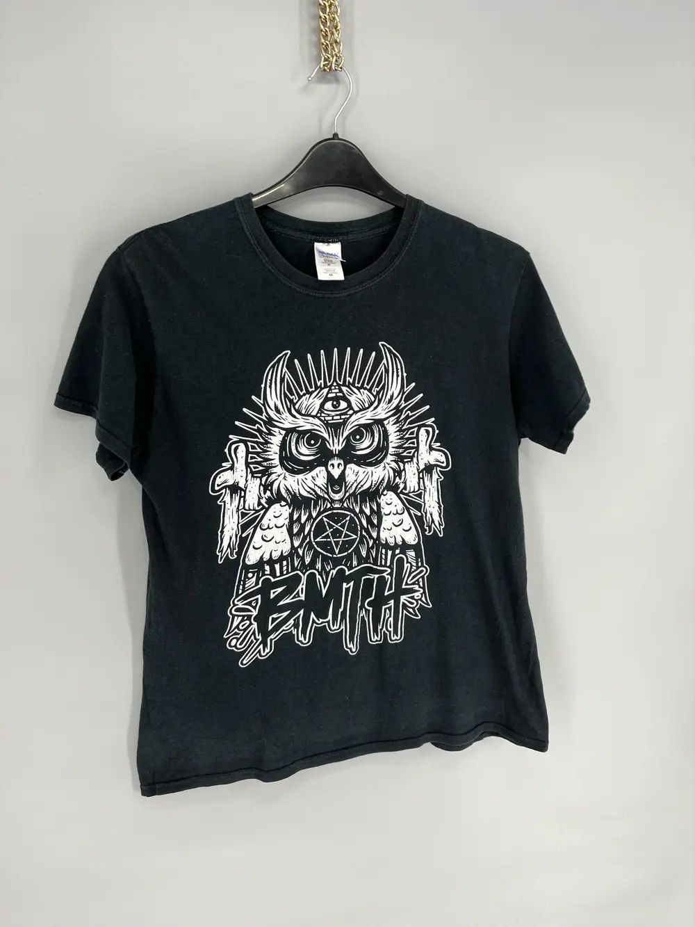 Band Tees Mens Vintage Y2K T Shirt Bring Me The Horizon Size M Size US M / EU 48-50 / 2 - 2 Thumbnail