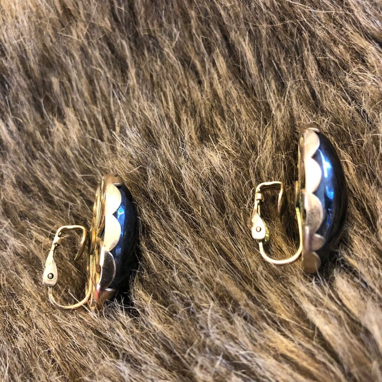 Vintage Vintage 60s-70s cabochon hematite clip earrings Size ONE SIZE - 3 Thumbnail