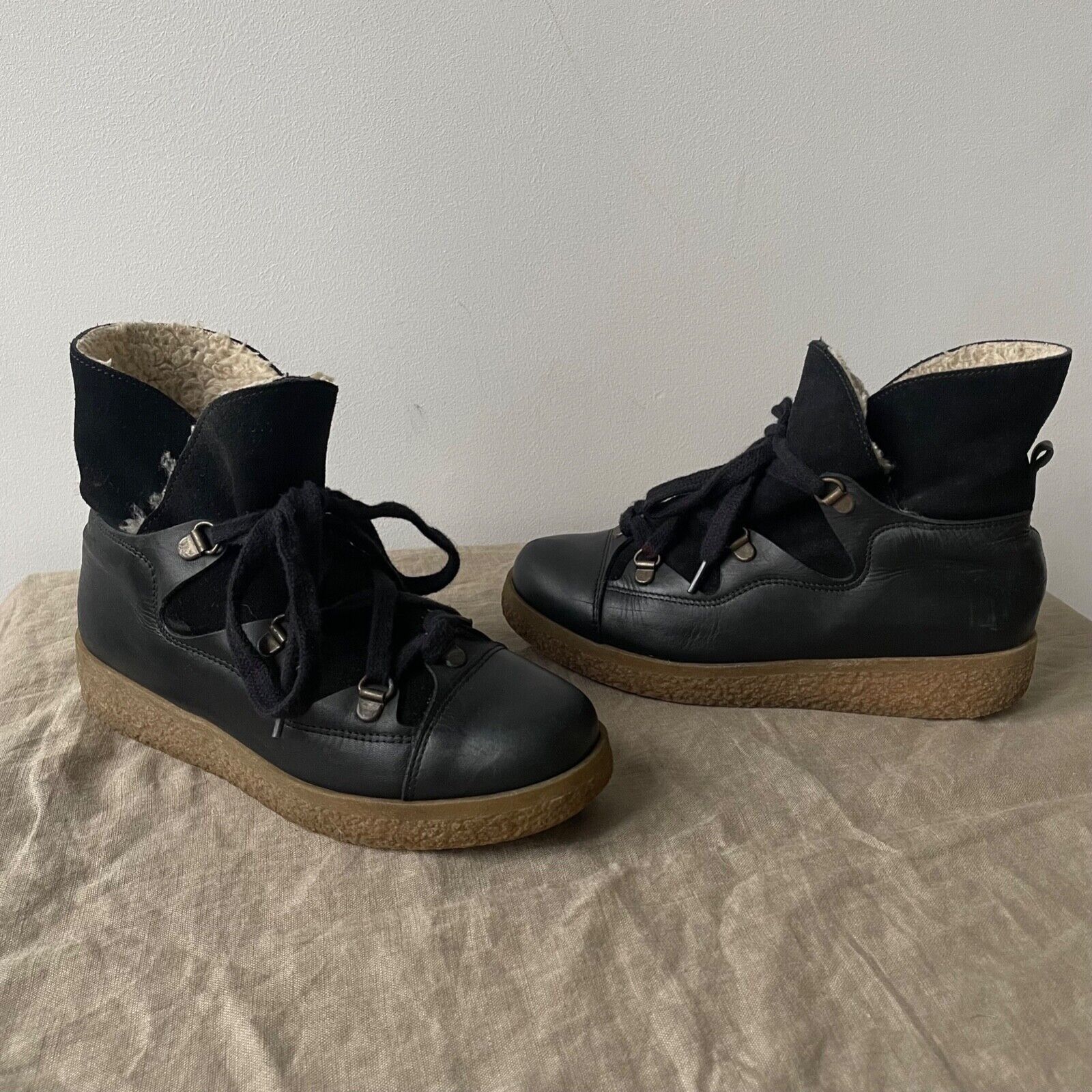 Ganni Ganni Leather Snow Boots 8502AC Size US 6 / IT 36 - 1 Thumbnail