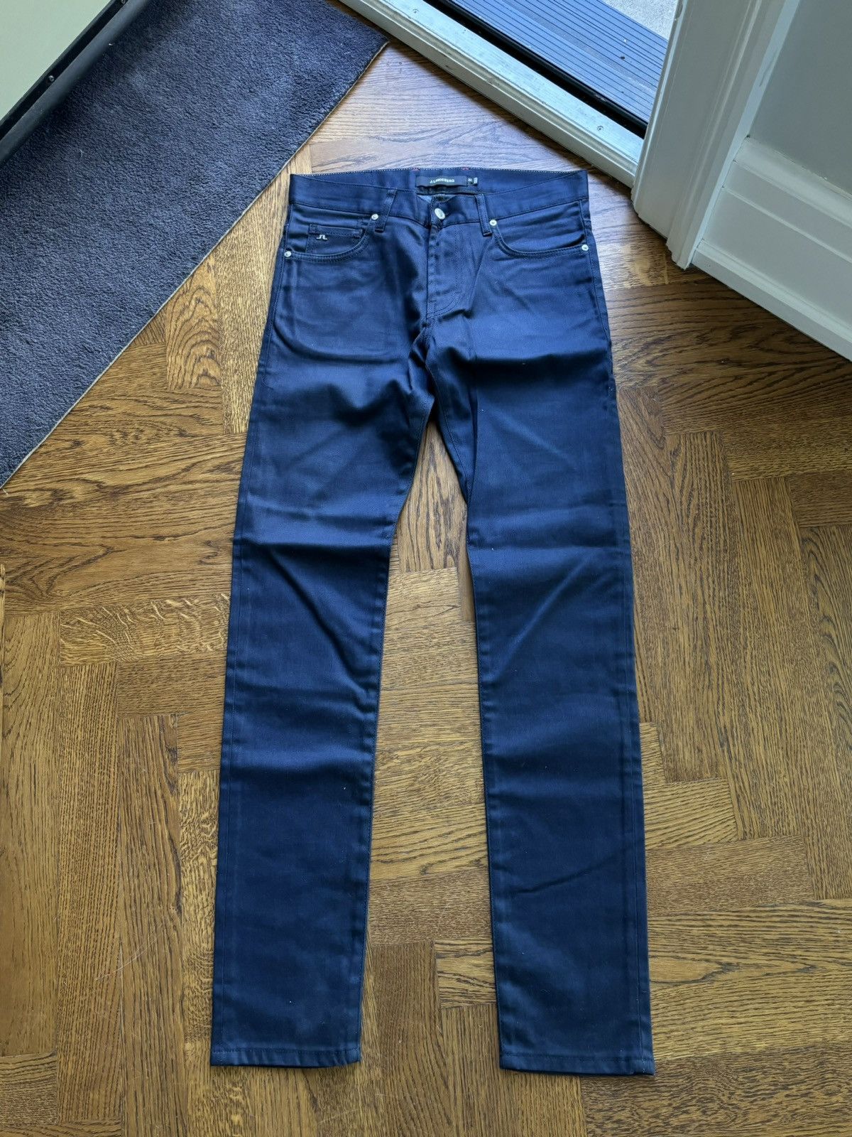 Designer × J.Lindeberg J LIndeberg Jay Dressed Blue Pants Waxed Denim Skinny Jeans Size US 31 - 3 Thumbnail