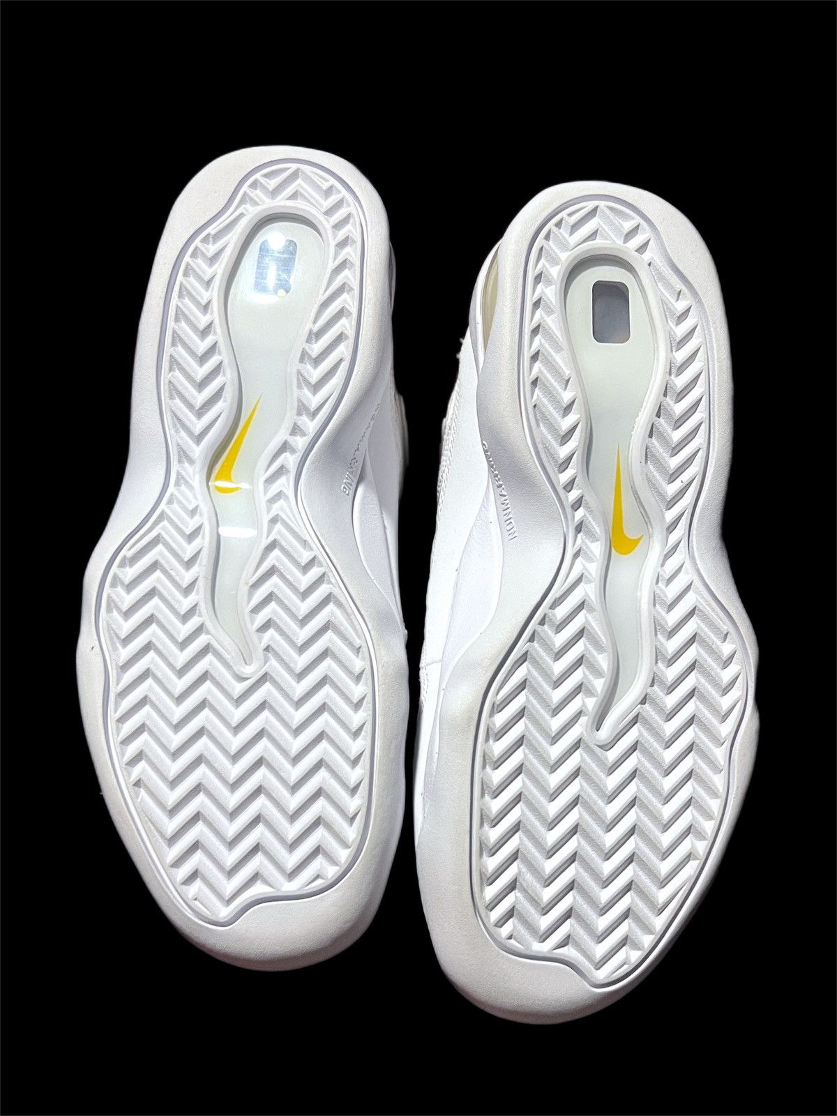 Nike × Supreme Nike supreme air bakin Size US 6.5 / EU 39-40 - 5 Thumbnail