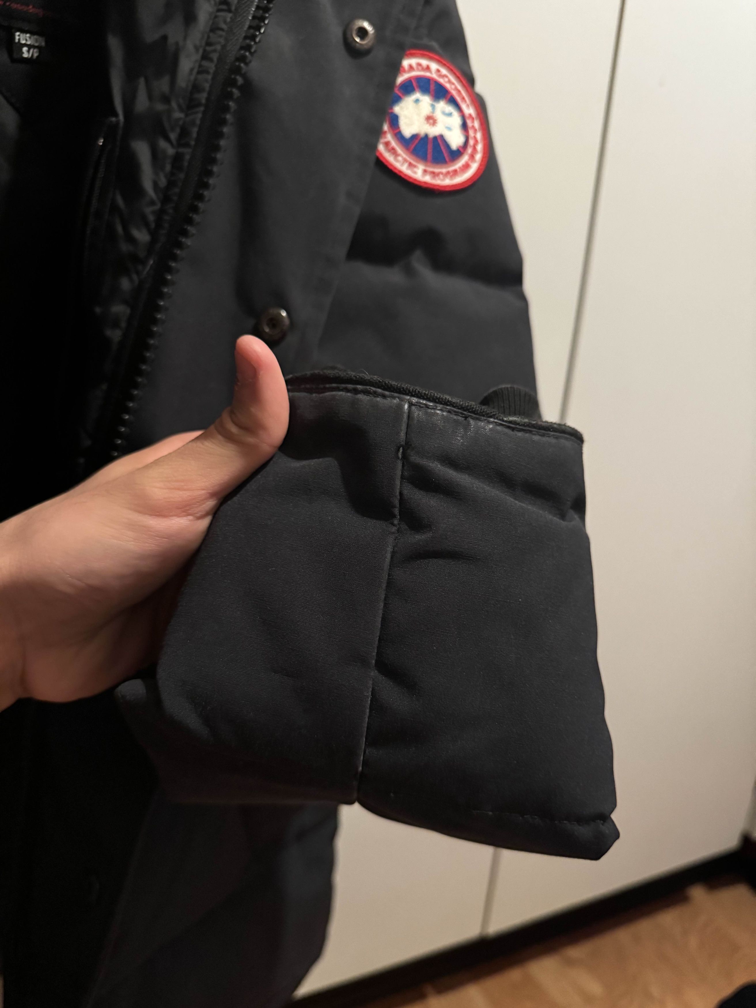 Canada Goose Canada Goose Carson Parka Size US S / EU 44-46 / 1 - 5 Thumbnail