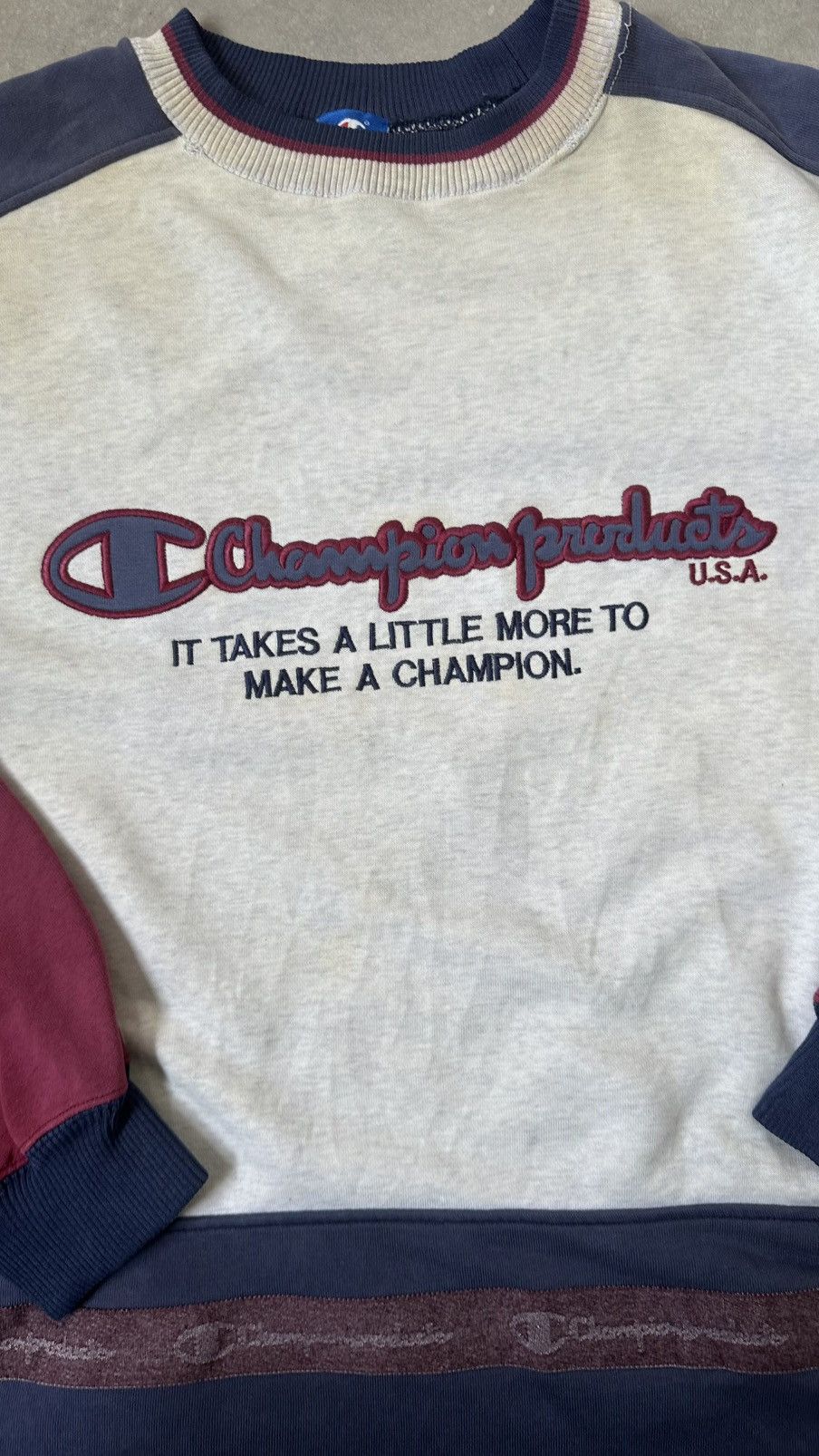 Champion VINTAGE 90S CHAMPION SWEATSHIRT Size US L / EU 52-54 / 3 - 2 Thumbnail