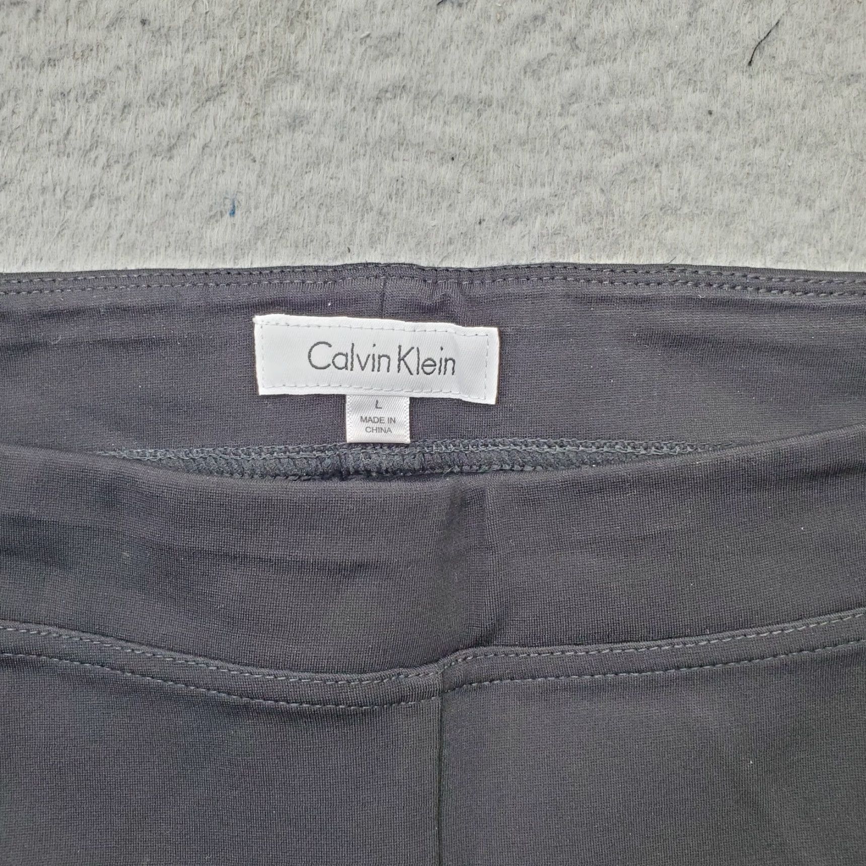Calvin Klein Calvin Klein Ankle Pants Womens Size L Black Rayon Stretch Bootcut Comfort Waist Regular Inseam 29" Size 36" / US 14 / IT 50 - 7 Thumbnail