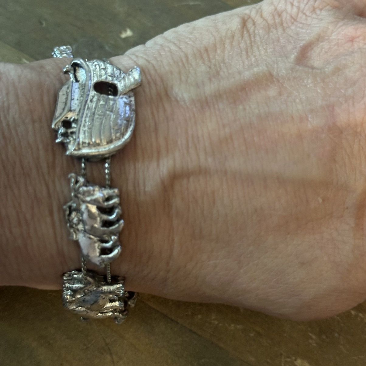 Other Vintage silver tone Noah’s Ark sliding charm bracelet Size ONE SIZE - 5 Thumbnail