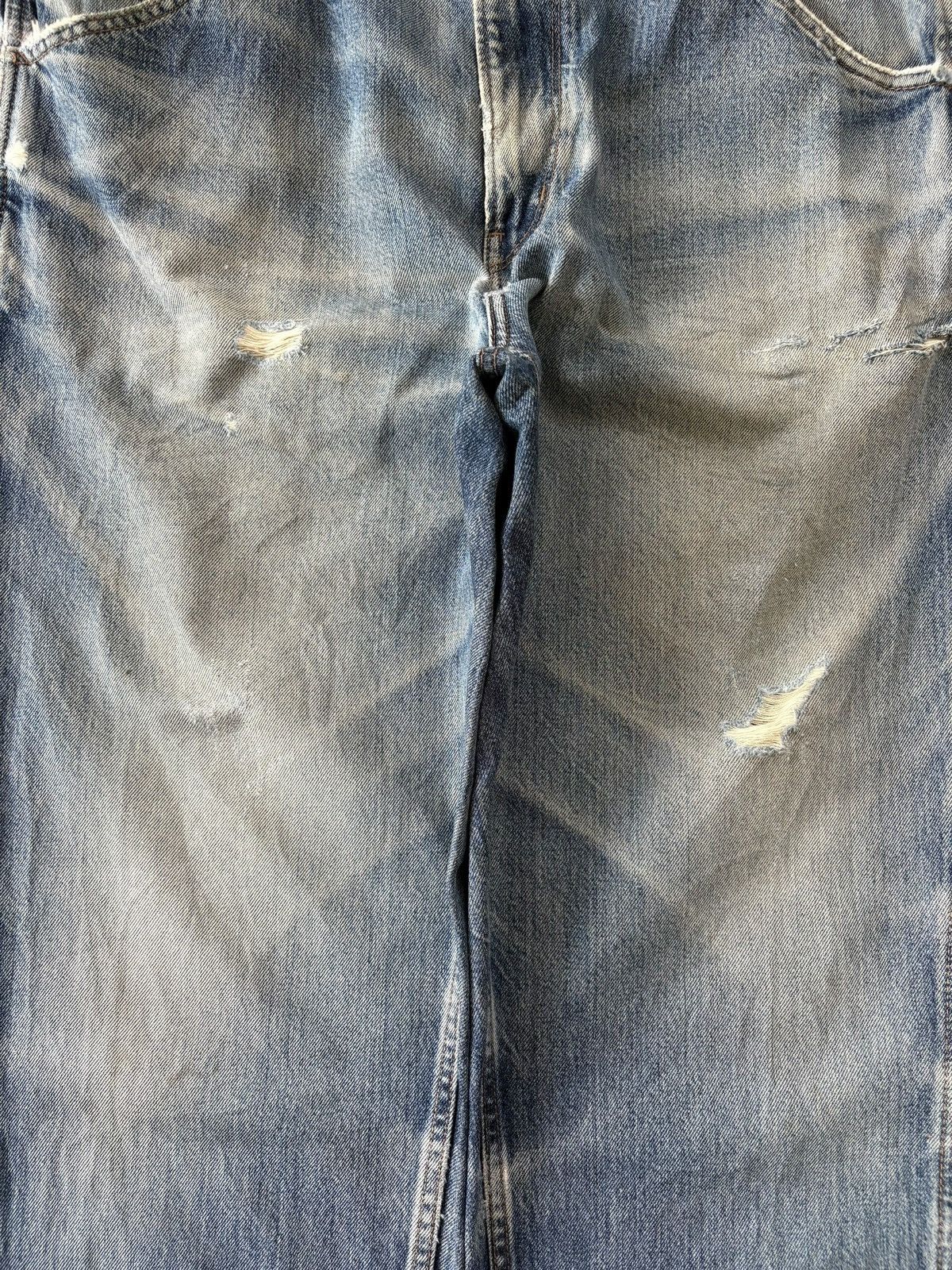 Uniqlo Vintage Uniqlo Lemaire Faded Wash Distressed Baggy Jeans Size US 38 / EU 54 - 5 Thumbnail