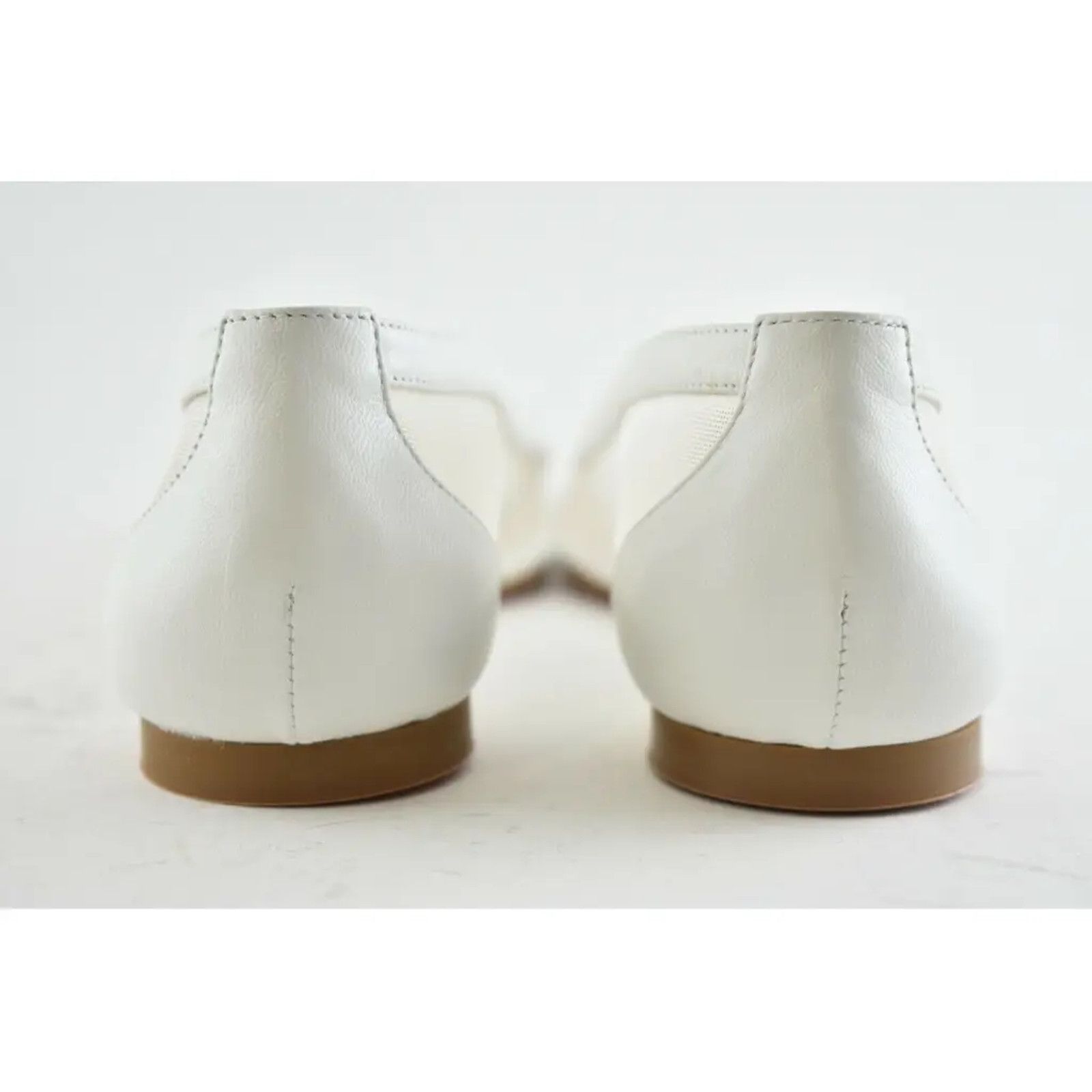 Christian Louboutin Christian Louboutin Galativi Flat White Leather Nude Size US 5 / IT 35 - 11 Thumbnail