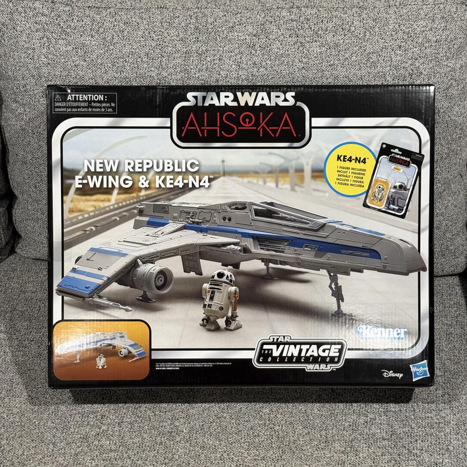 Other Star Wars 3.75 Vintage "Ahsoka" Republic E-Wing With KE4-N4 Size ONE SIZE - 2 Thumbnail