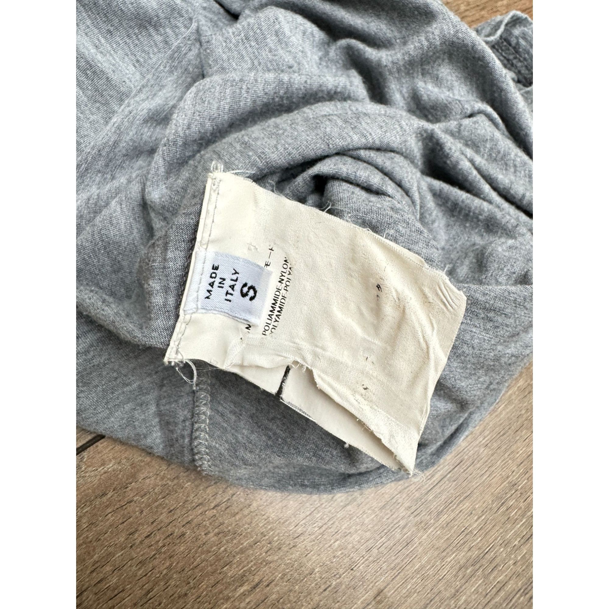 Maison Margiela Fall / Winter 2005 Grey Asymmetric T-Shirt Size S / US 4 / IT 40 - 8 Thumbnail