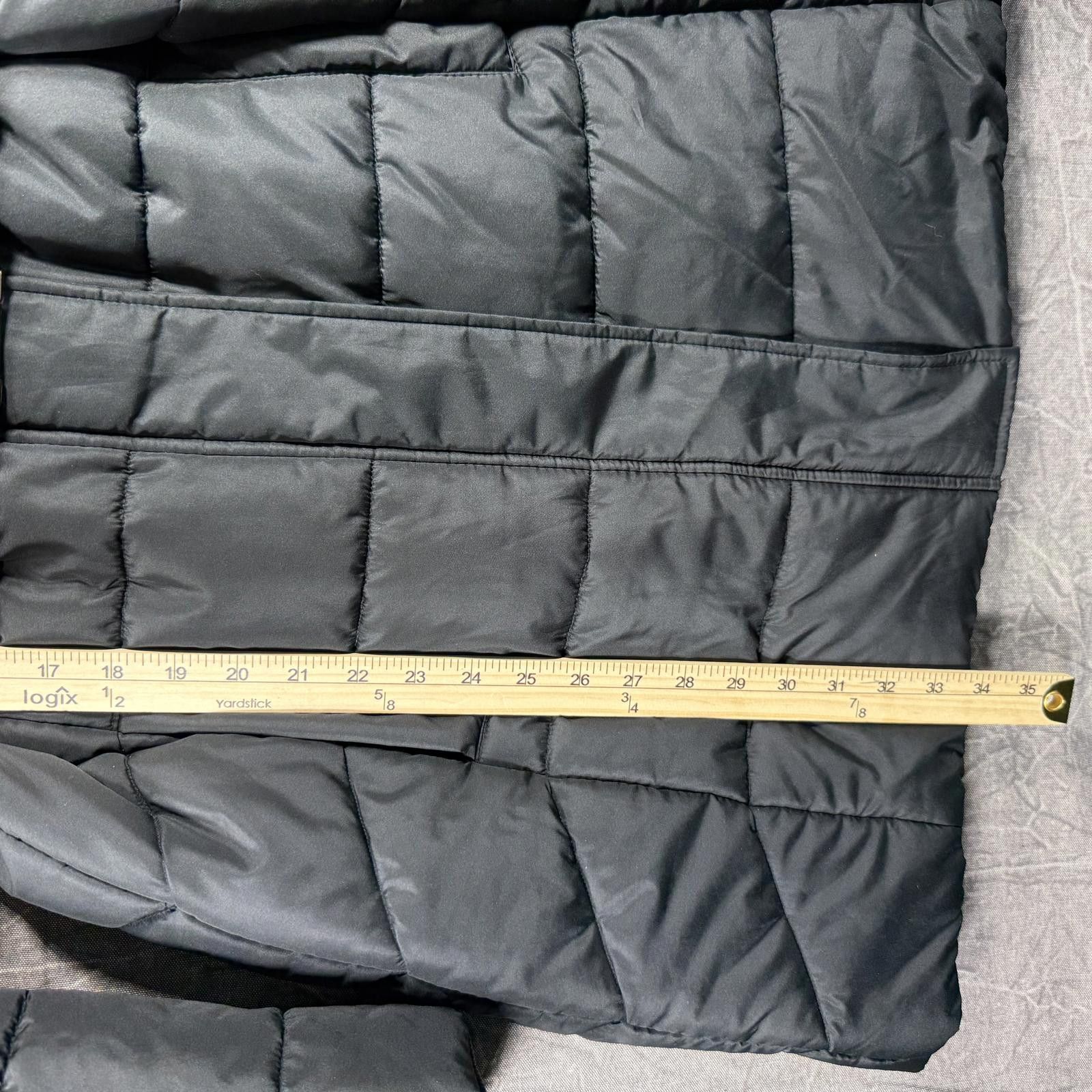 Banana Republic Banana Republic Jacket Women's S Black Puffer Faux Fur Size S / US 4 / IT 40 - 3 Thumbnail