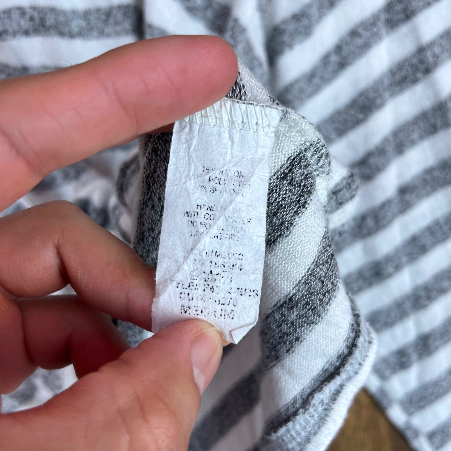 Vintage Caution To The Wind Womens Sweater Gray White Stripe Front Tie Lightweight M/L Shirt Size M / US 6-8 / IT 42-44 - 7 Thumbnail