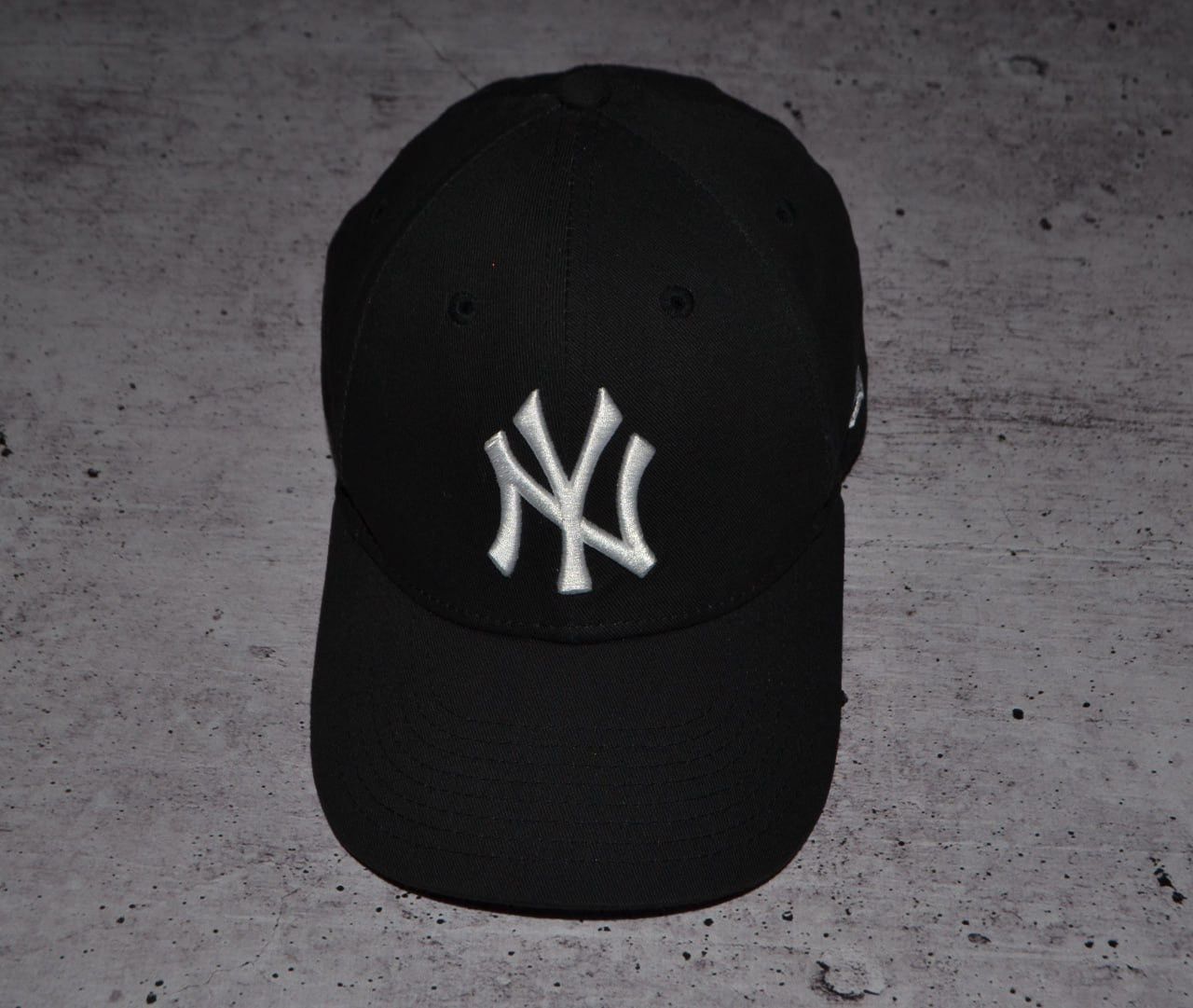 New Era × New York Yankees New Era New York Yankees Cap Size ONE SIZE - 2 Thumbnail