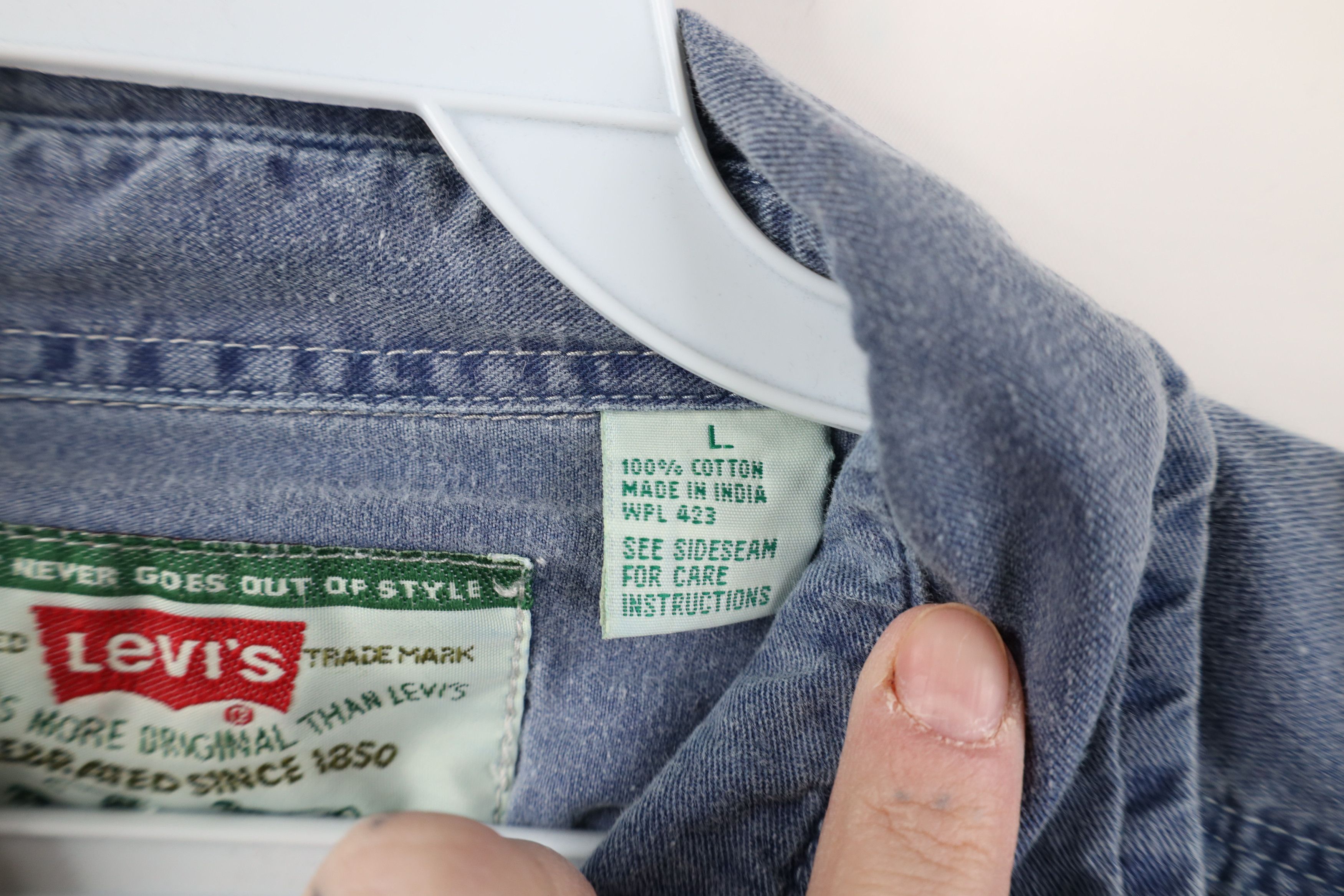 Levi's Vintage 90s Levis Stonewash Baggy Collared Button Shirt Blue Size US L / EU 52-54 / 3 - 11 Thumbnail