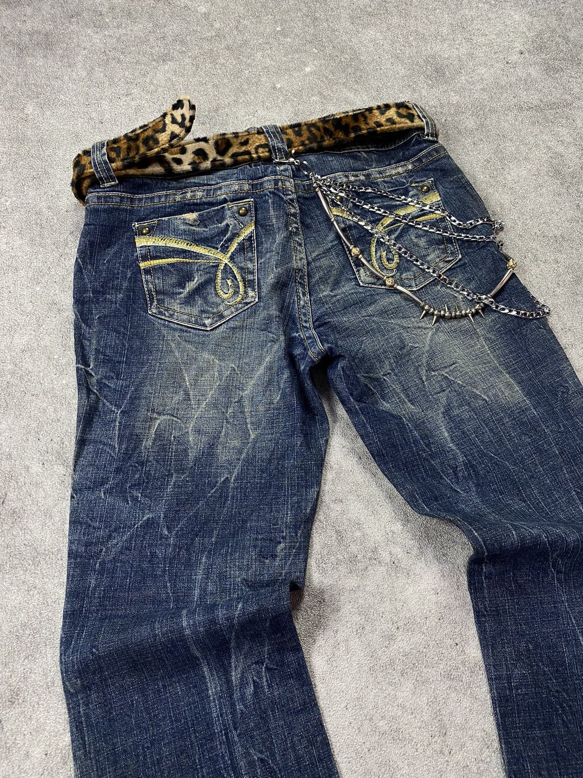 If Six Was Nine × Japanese Brand × Le Grande Bleu (L.G.B.) 2000s Ssail Flared Wash Jean Size US 30 / EU 46 - 4 Thumbnail