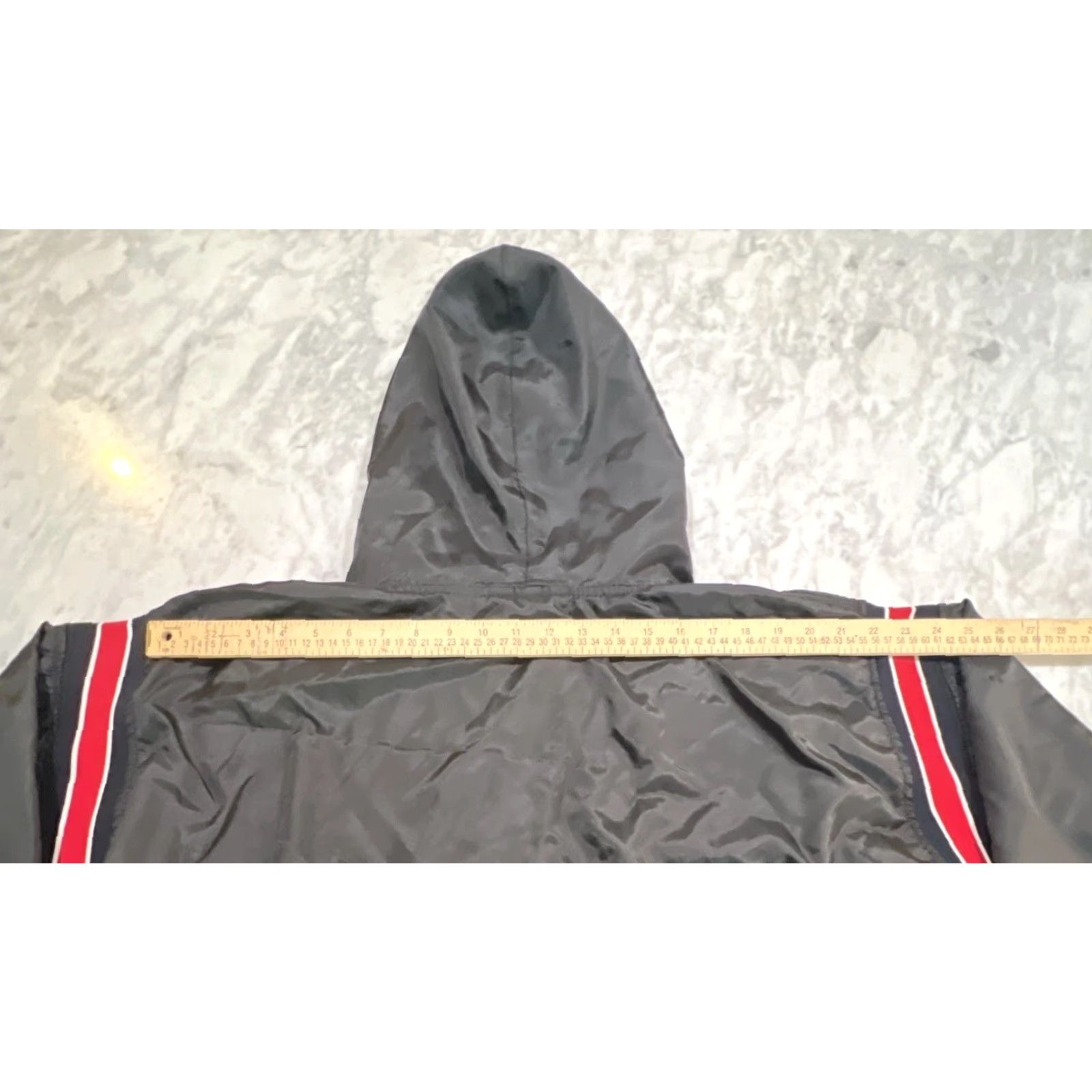 Vintage VINTAGE Butwin Hooded Pullover Jacket Men’s Large Sports Black Union Made USA Jacket Nylon Softshell Windbreaker Zip Hooded Casual Mens $ Size US L / EU 52-54 / 3 - 6 Thumbnail