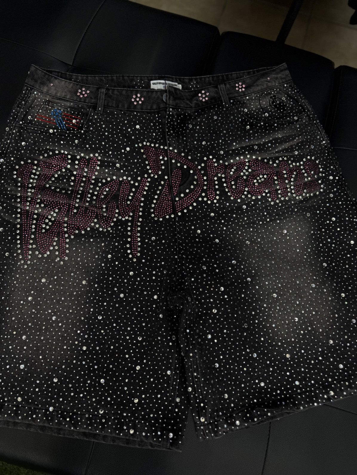 Vale Vale Valley Dreams Rhinestone Shorts Size 40 Size US 40 / EU 56 - 7 Thumbnail